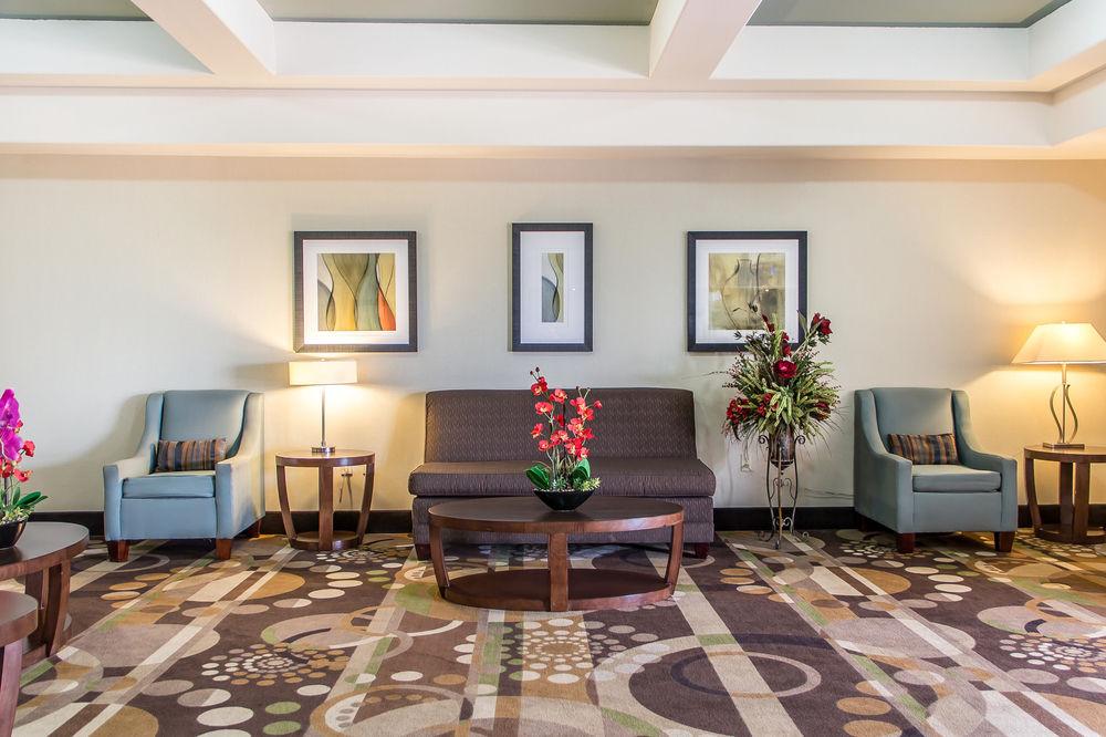 Comfort Inn & Suites Perry I-35