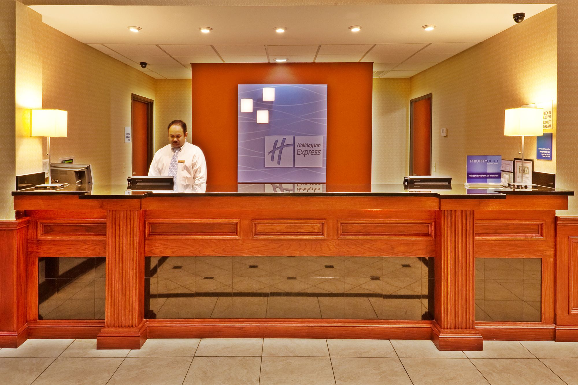 Holiday Inn Express Hotel & Suites Perry