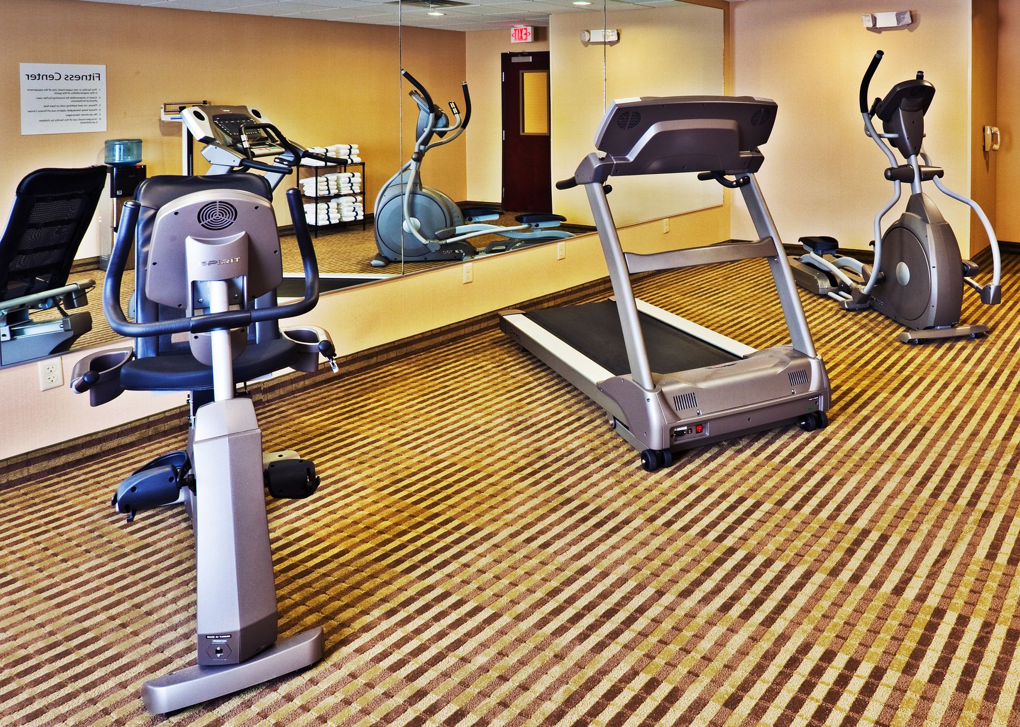 Holiday Inn Express Hotel & Suites Perry
