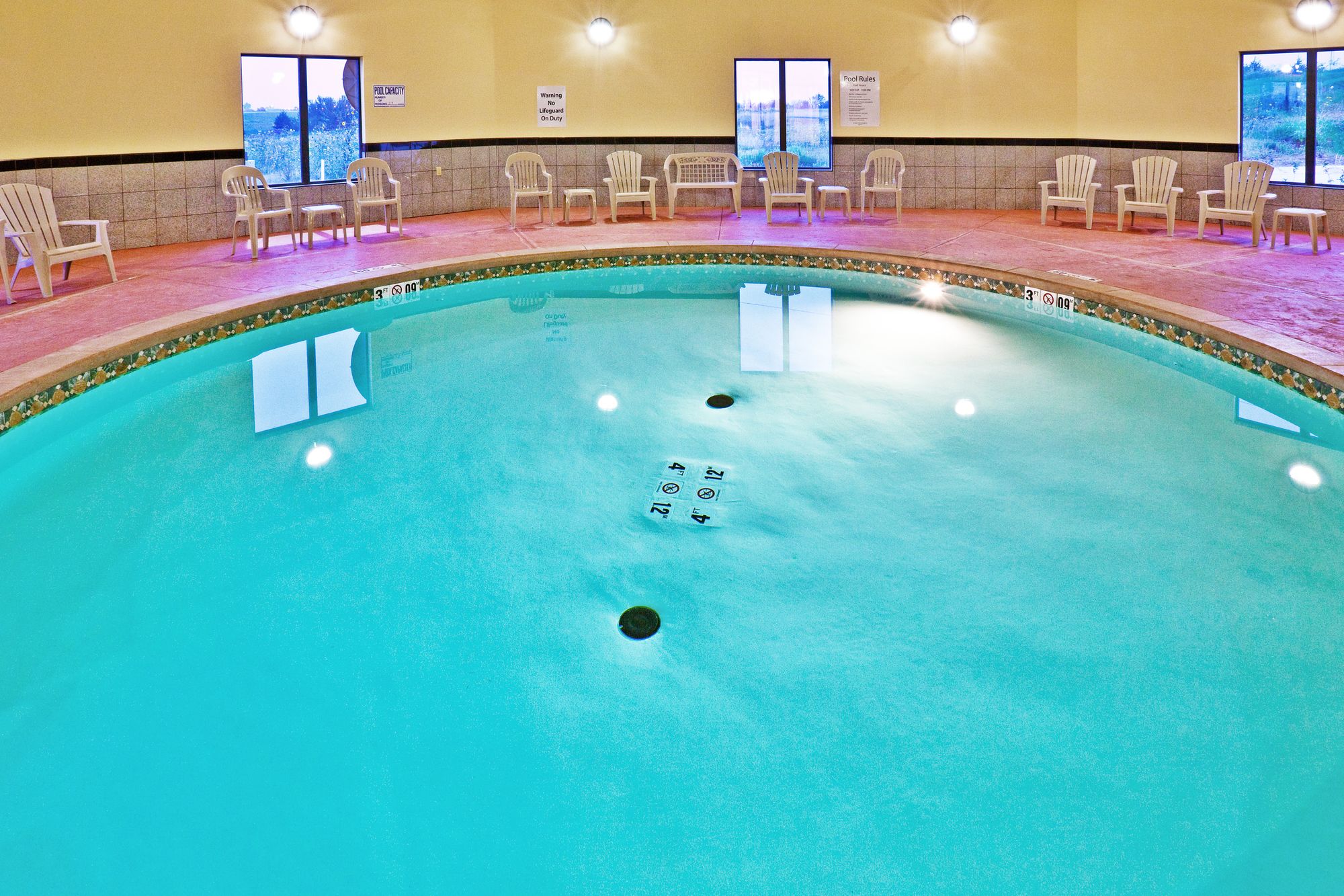 Holiday Inn Express Hotel & Suites Perry