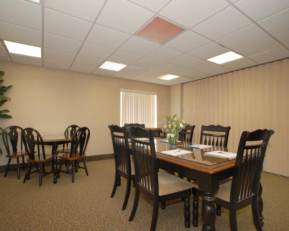 Comfort Inn & Suites Ponca City Near Marland Mansion