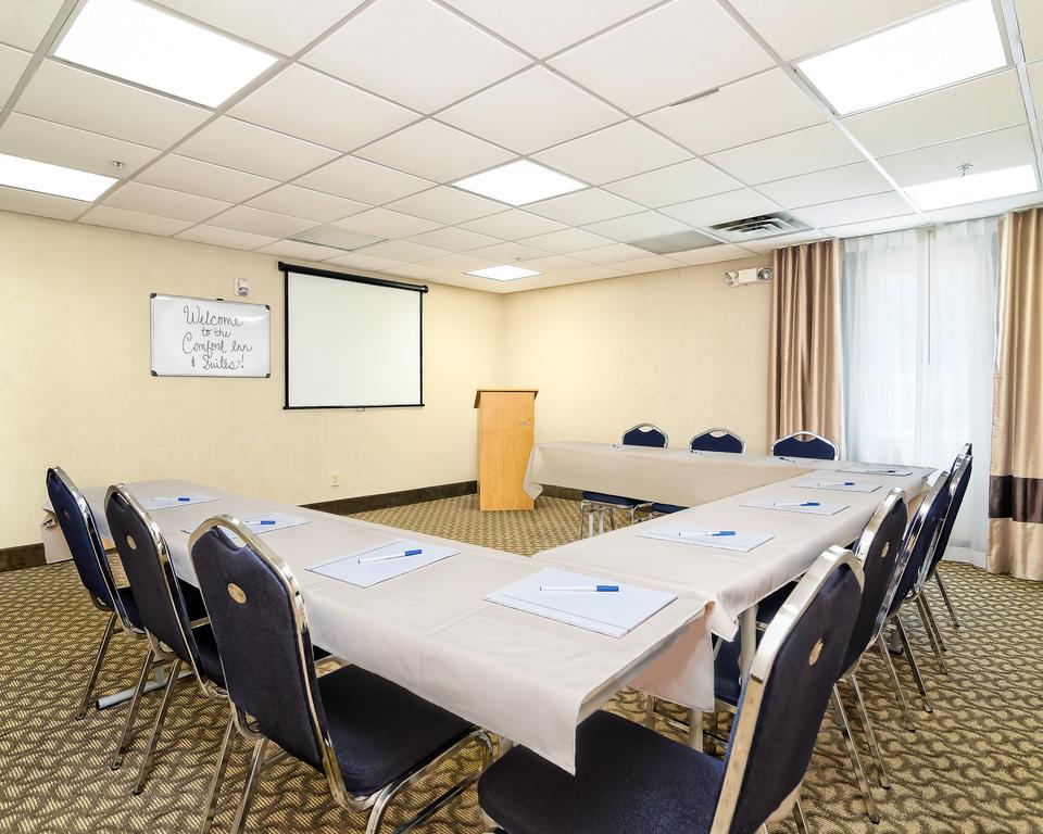 Comfort Inn & Suites Ponca City Near Marland Mansion