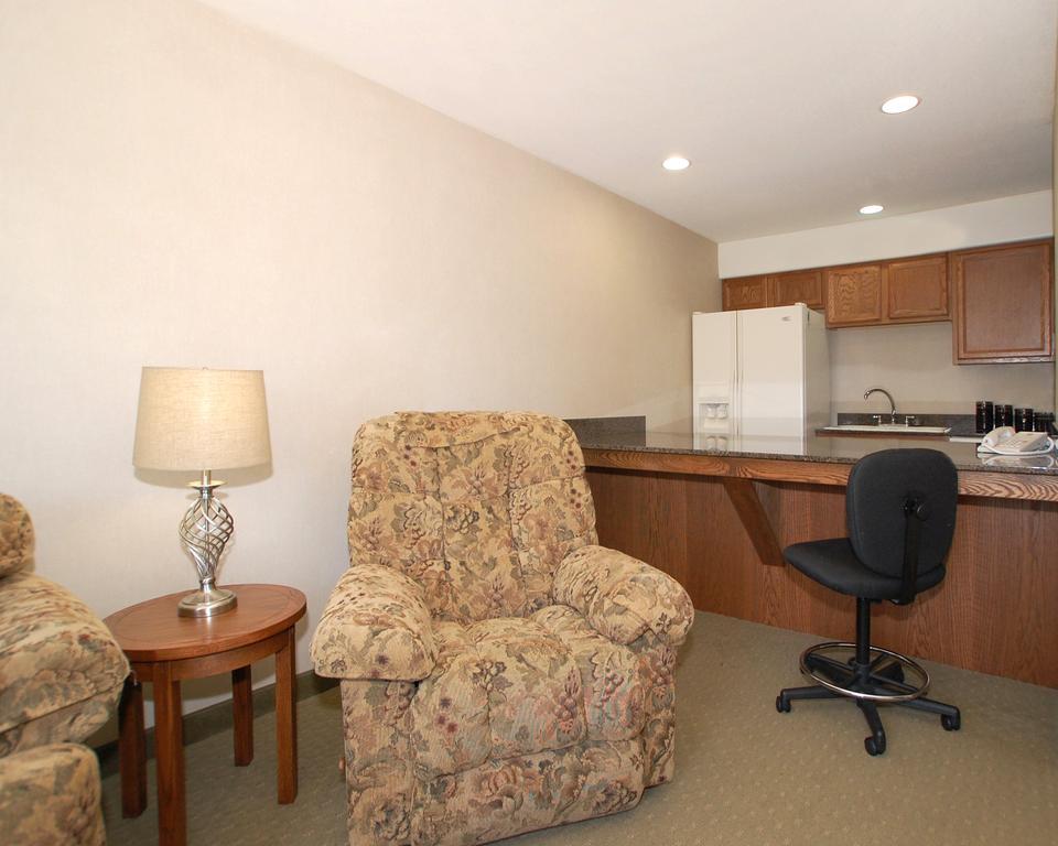 Comfort Inn & Suites Ponca City Near Marland Mansion