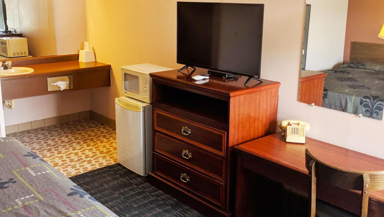 Black Angus Motel Poteau by Magnuson Worldwide