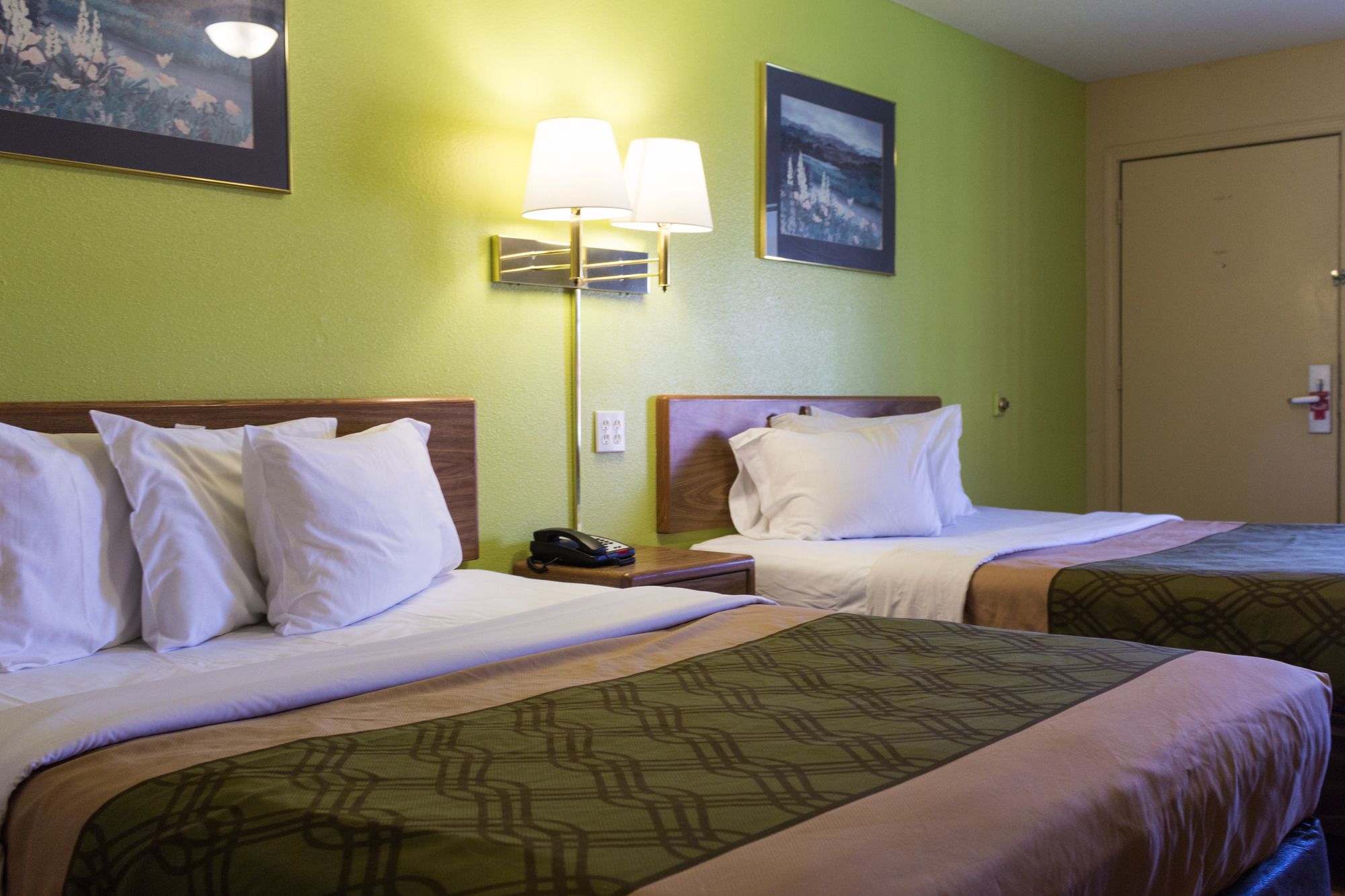 Econo Lodge