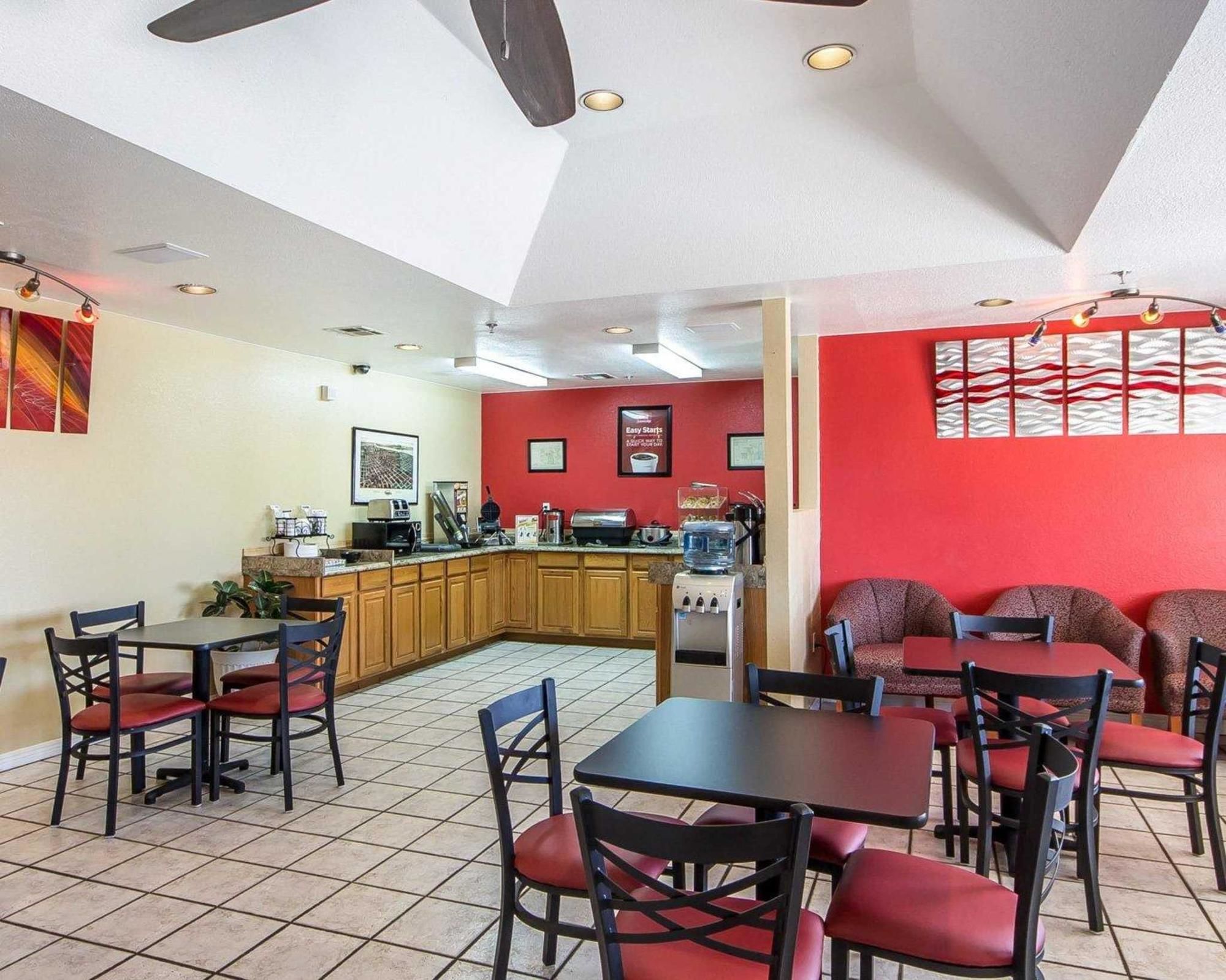 Econo Lodge