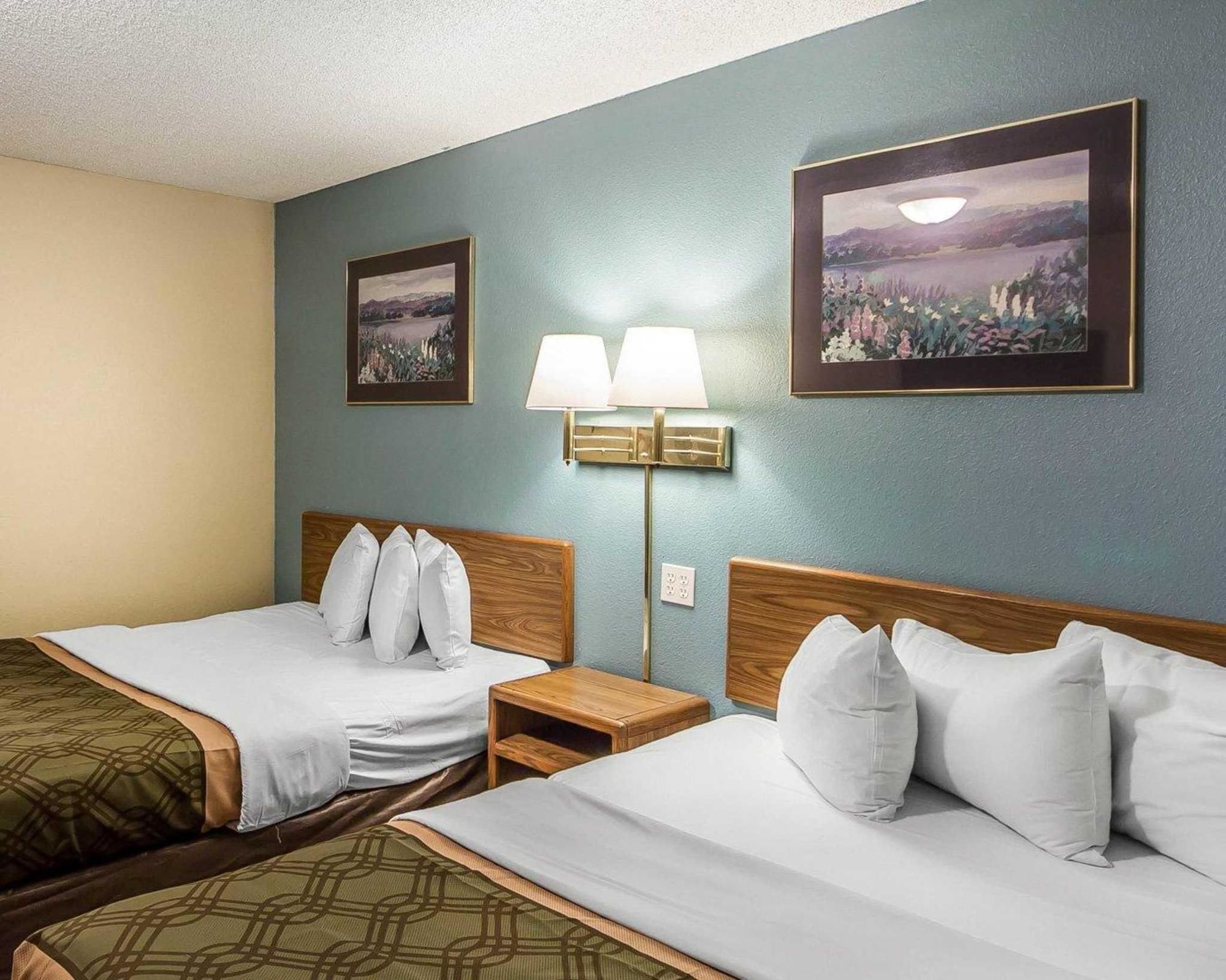 Econo Lodge