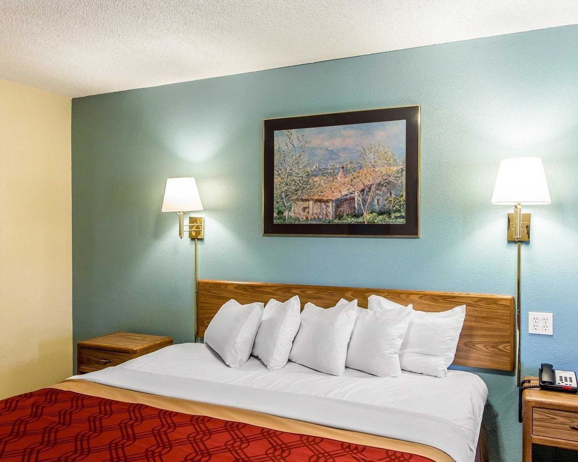 Econo Lodge