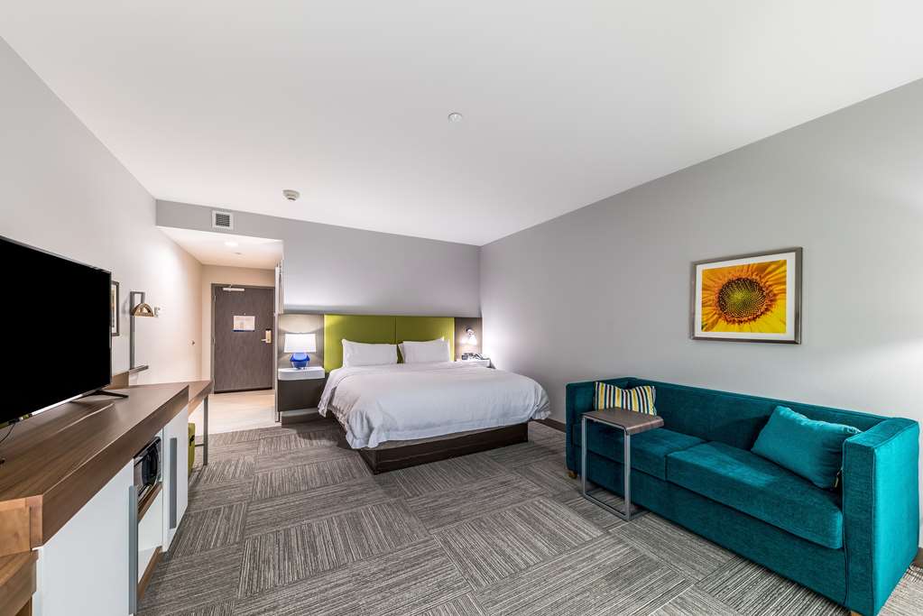 Hampton Inn & Suites Pryor