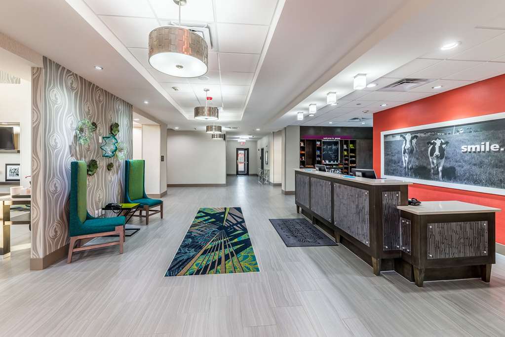 Hampton Inn & Suites Pryor