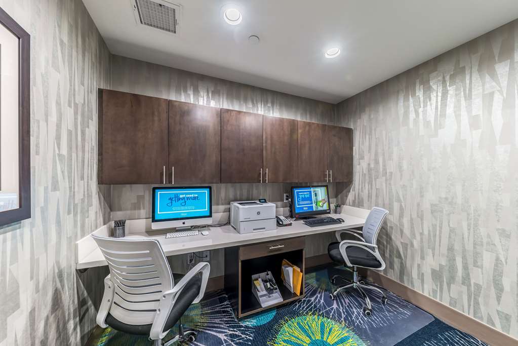 Hampton Inn & Suites Pryor