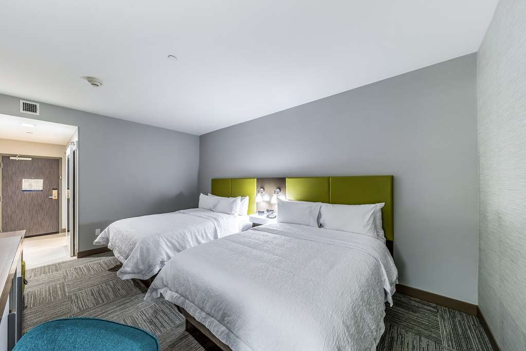 Hampton Inn & Suites Pryor