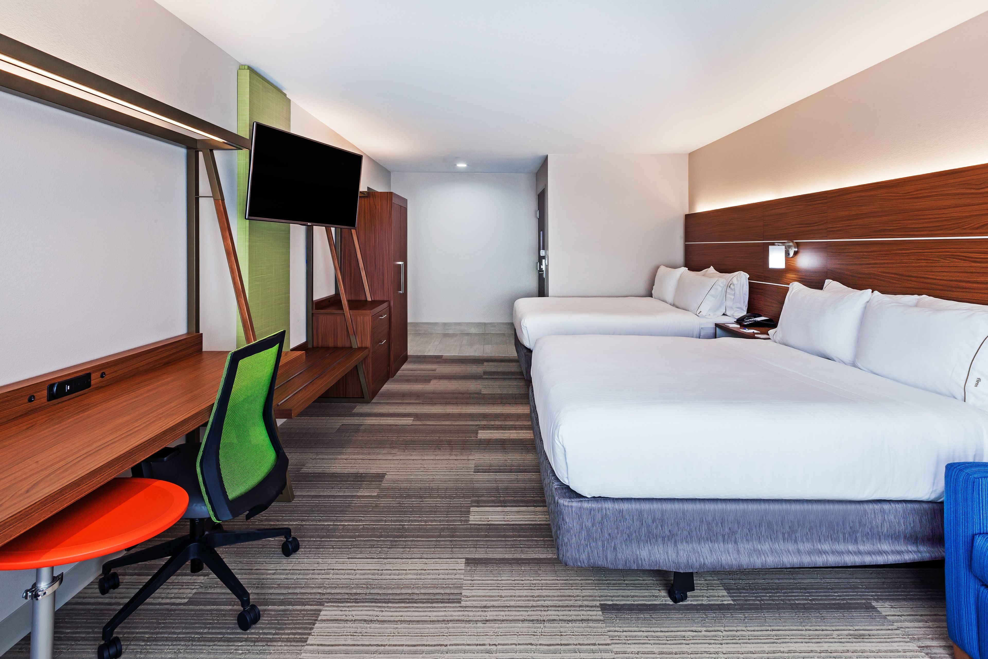 Holiday Inn Express & Suites Tulsa West - Sand Springs