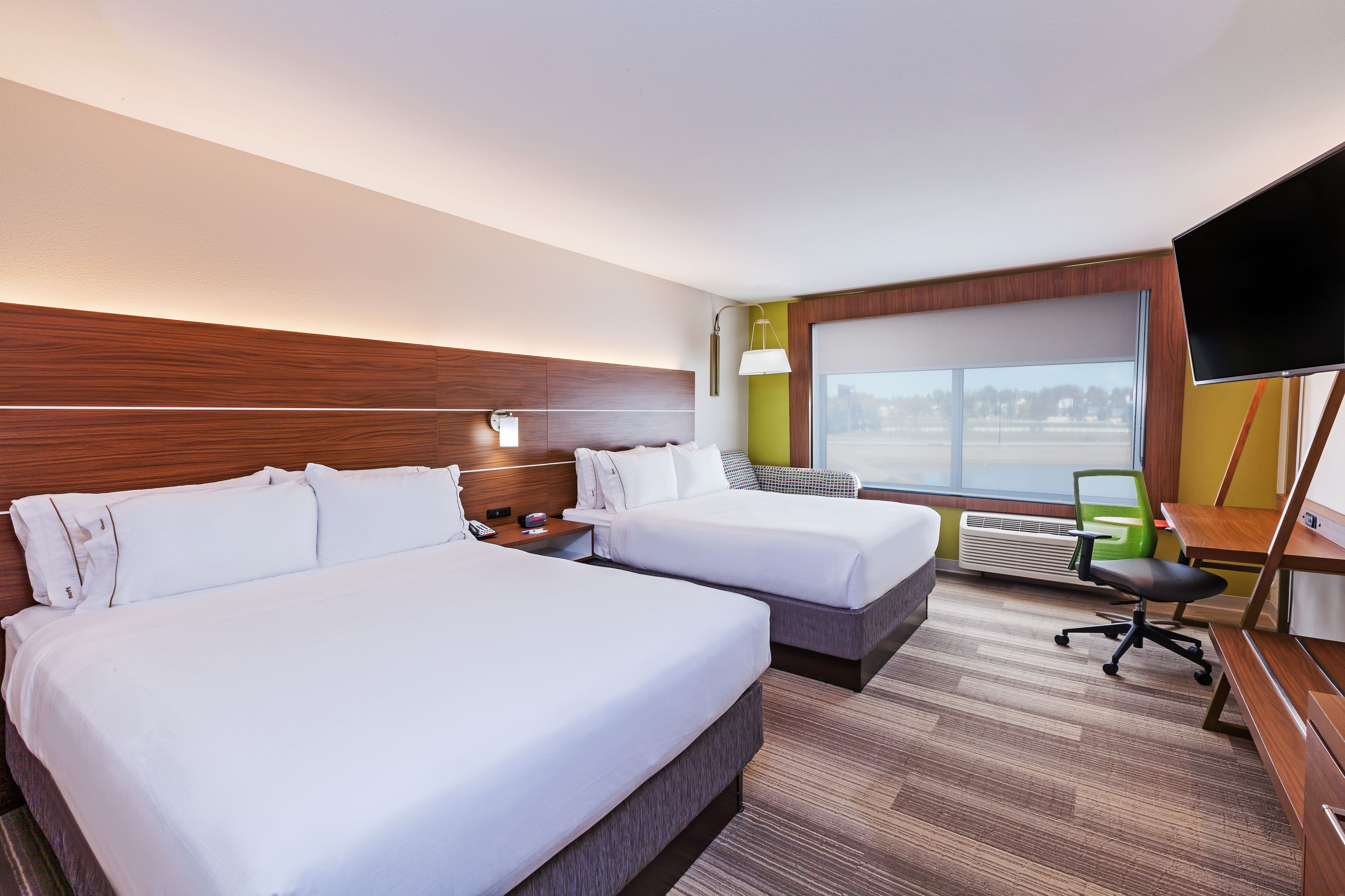 Holiday Inn Express & Suites Tulsa West - Sand Springs