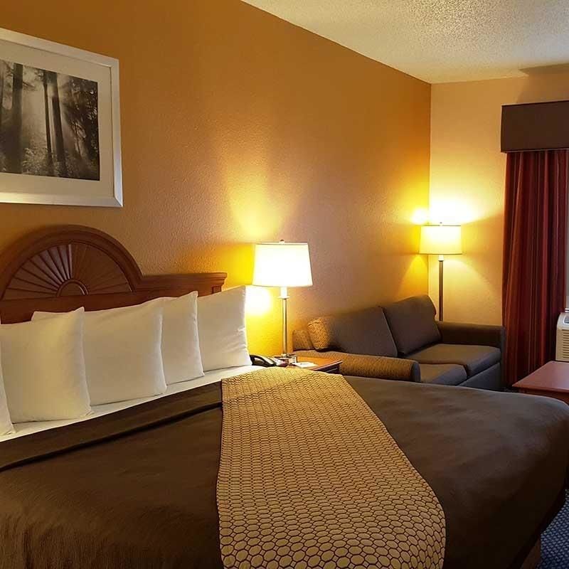 Magnuson Hotel Sand Springs