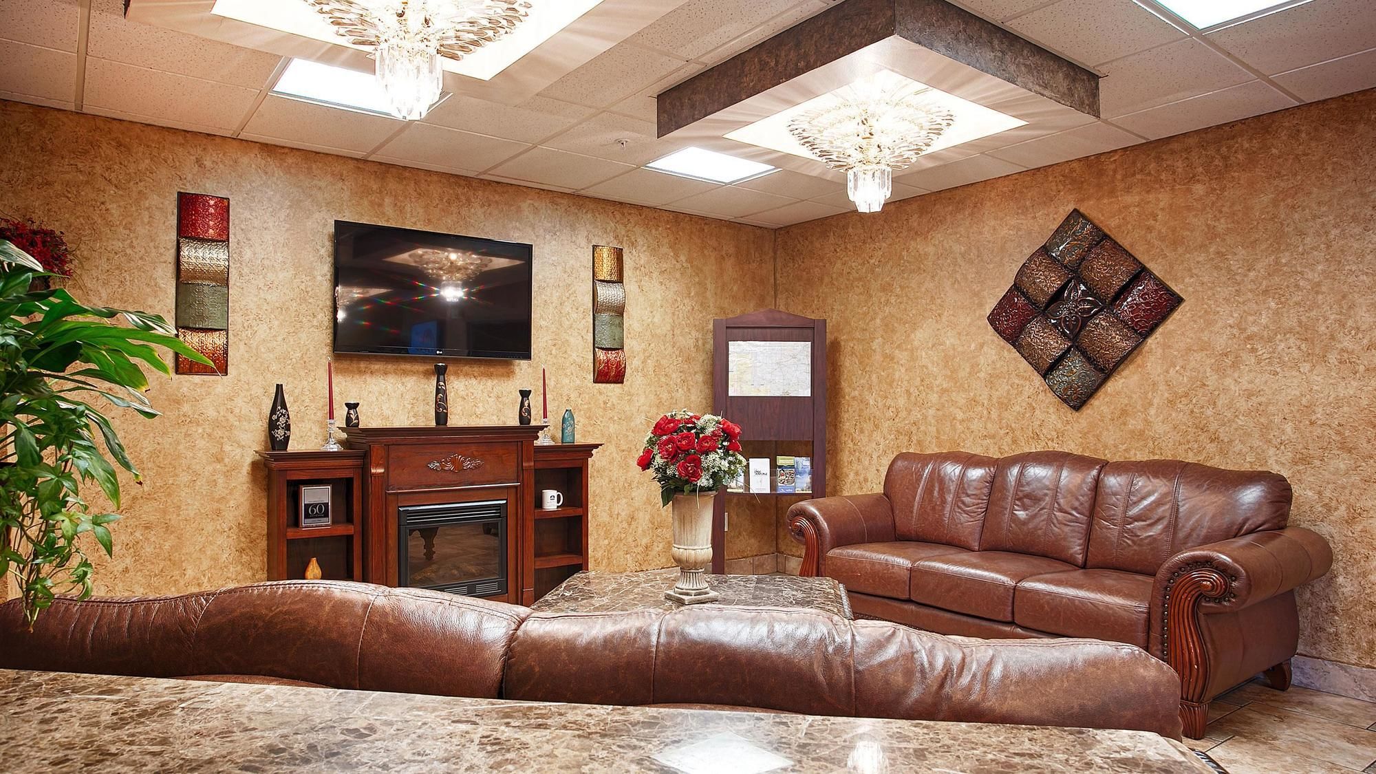 Magnuson Hotel Sand Springs