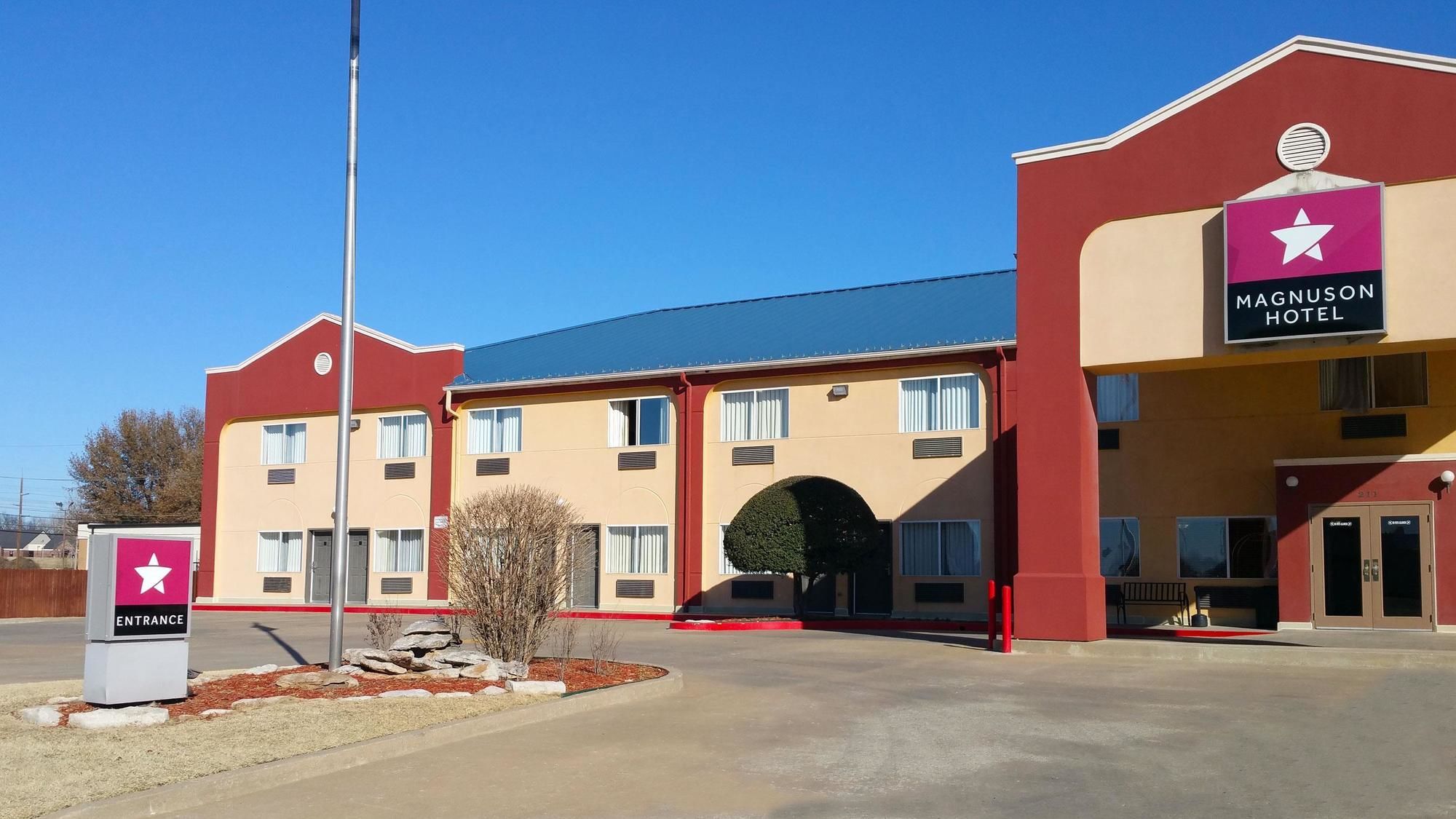 Magnuson Hotel Sand Springs