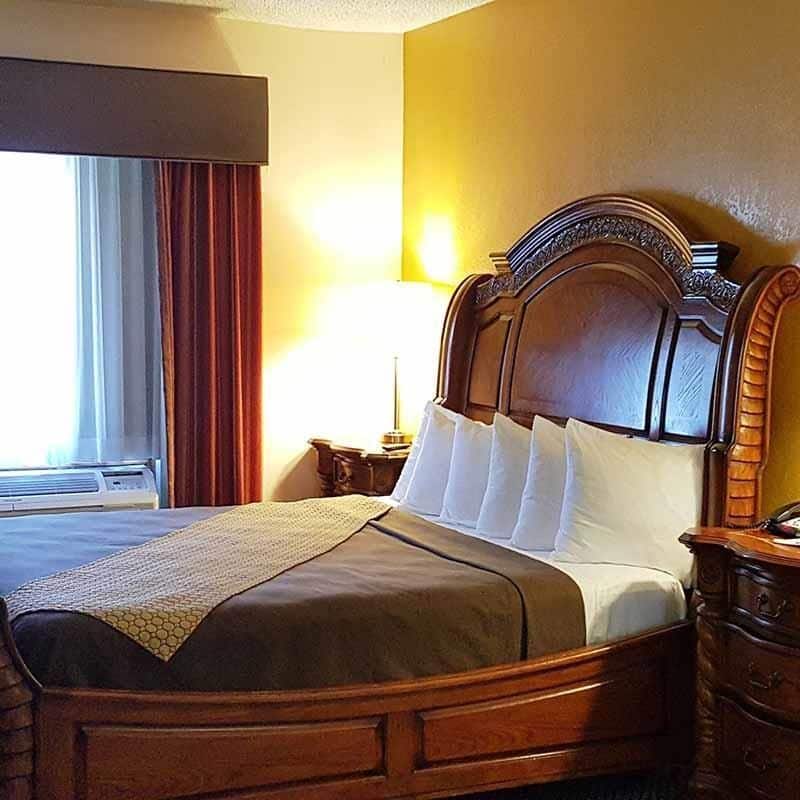 Magnuson Hotel Sand Springs
