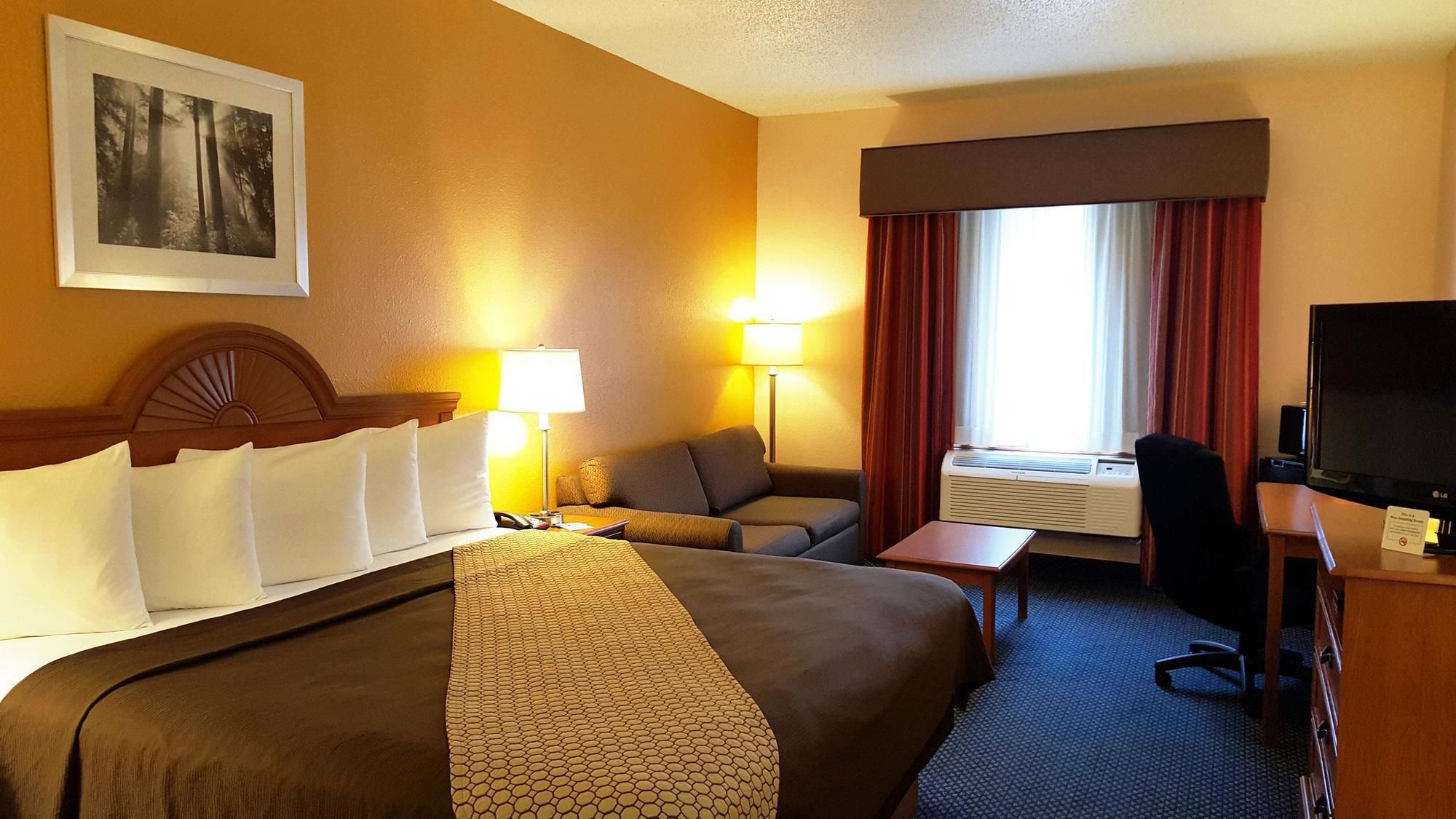 Magnuson Hotel Sand Springs