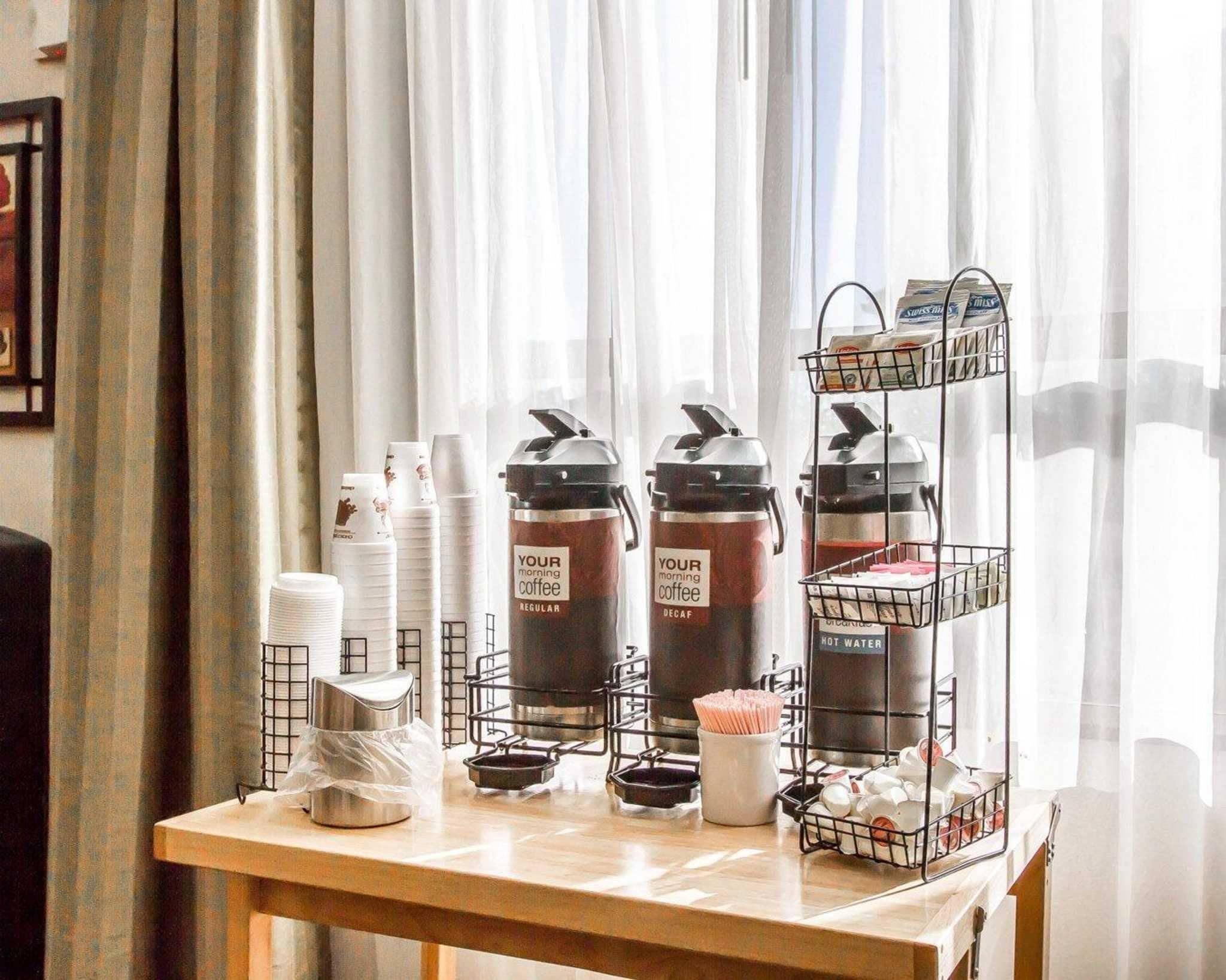 Spark by Hilton Shawnee