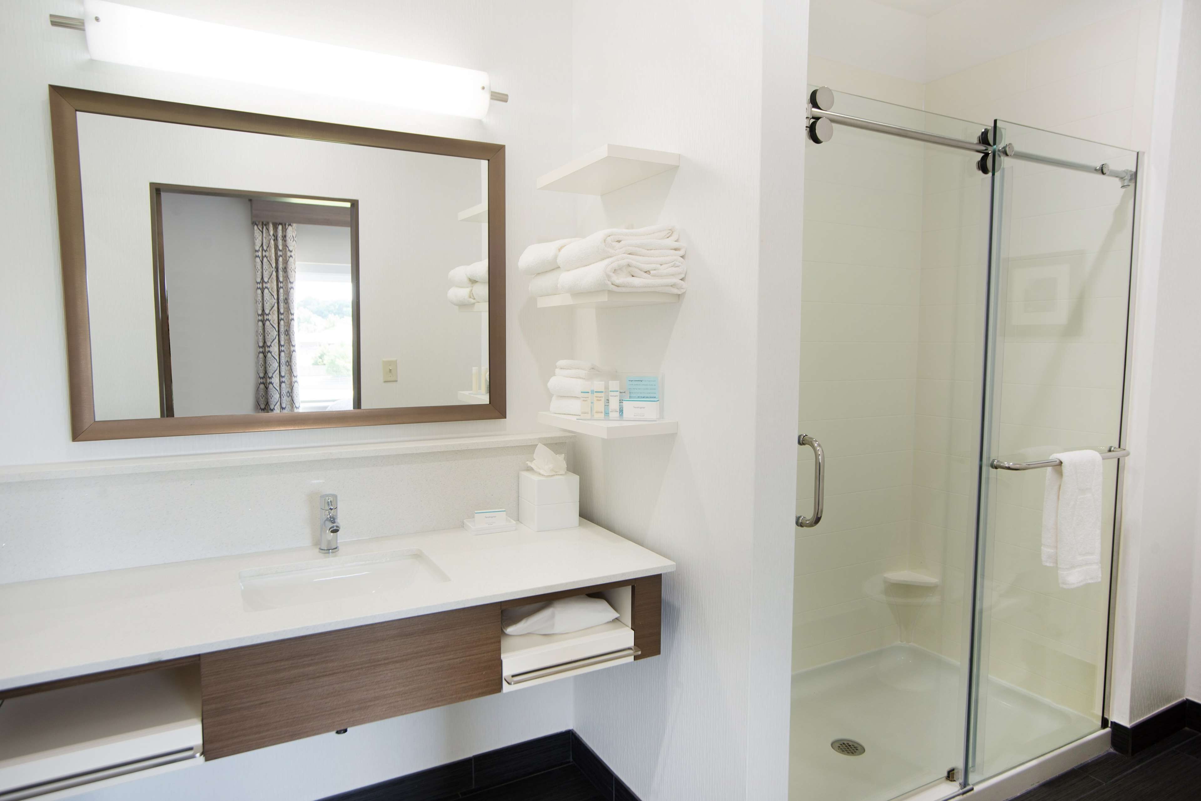 Hampton Inn & Suites Stillwater West