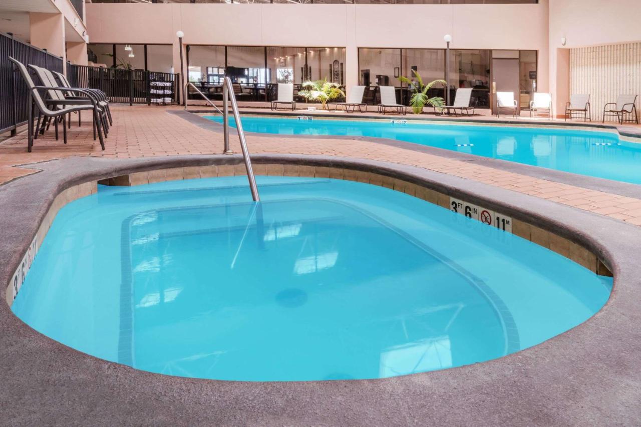 Wyndham Garden Stillwater