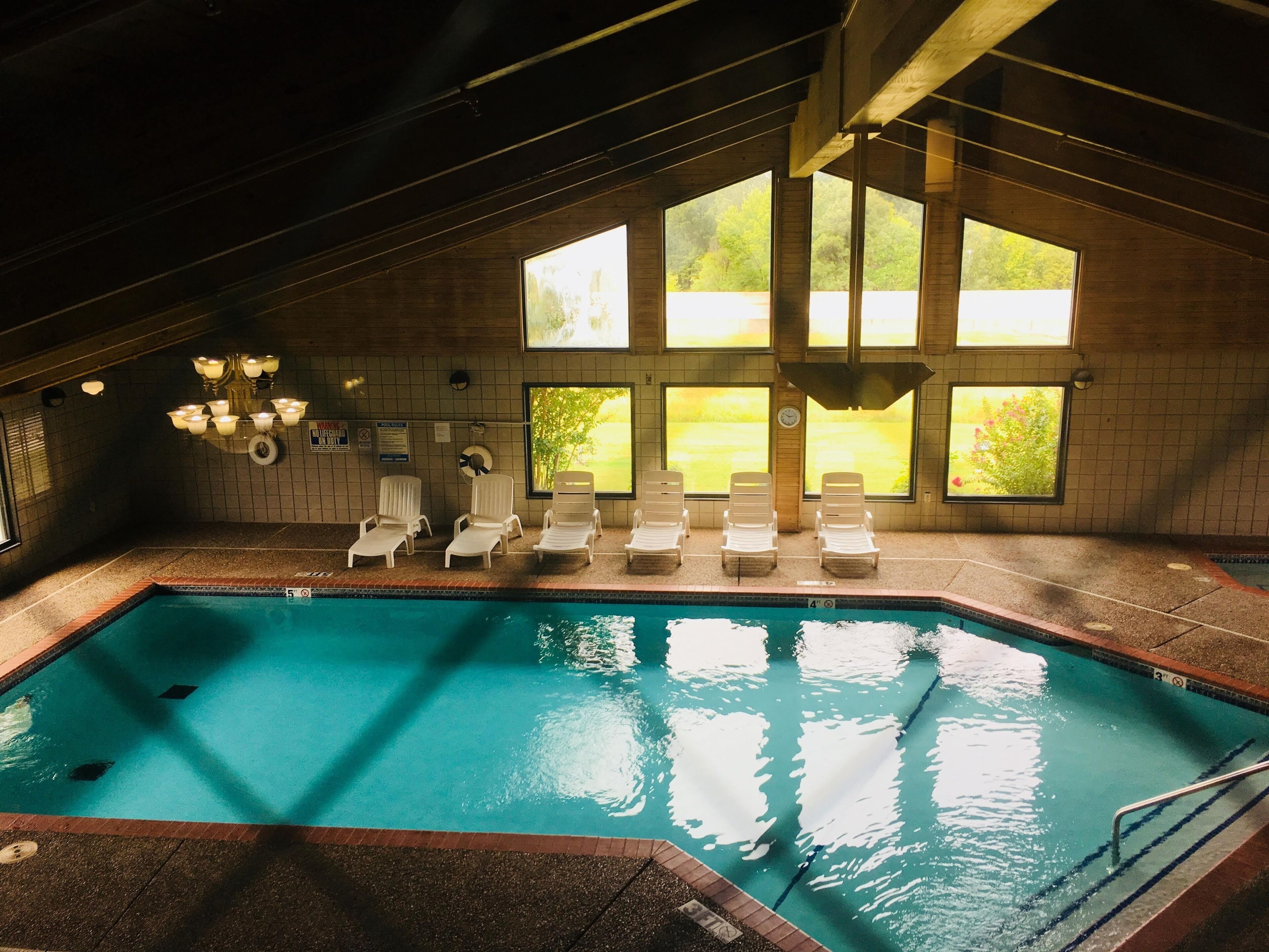 Regency Inn & Suites