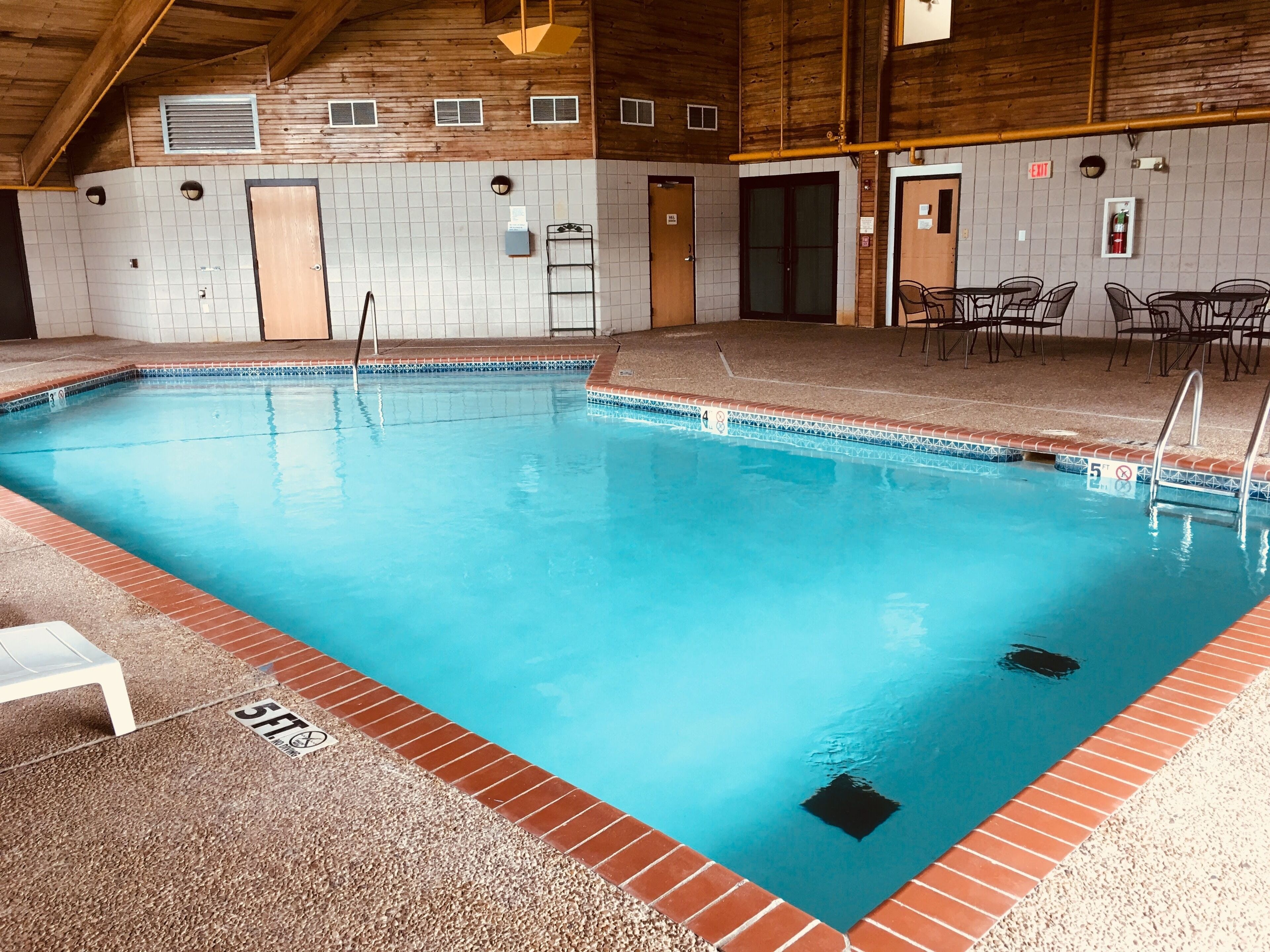 Regency Inn & Suites