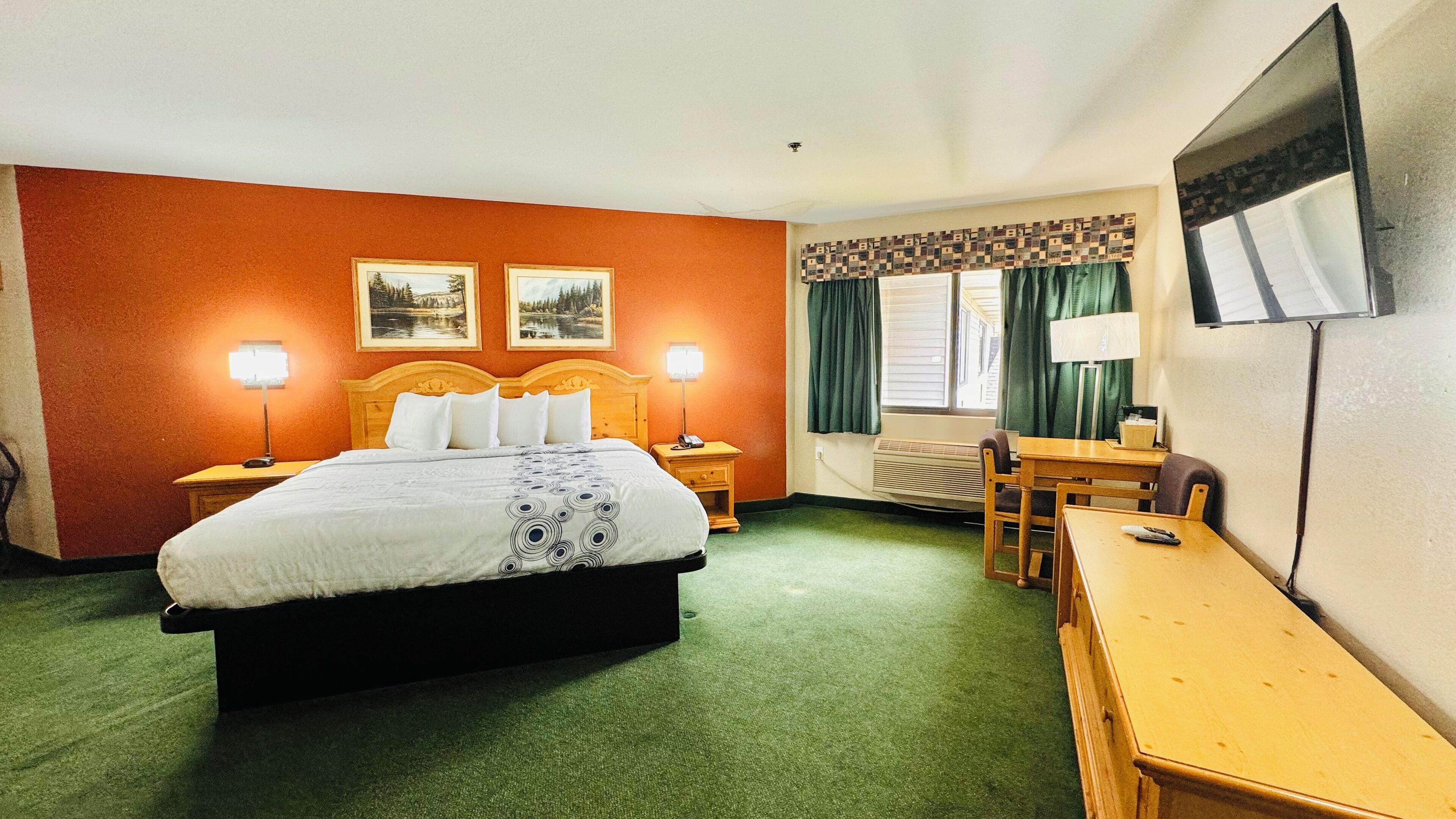 Regency Inn & Suites