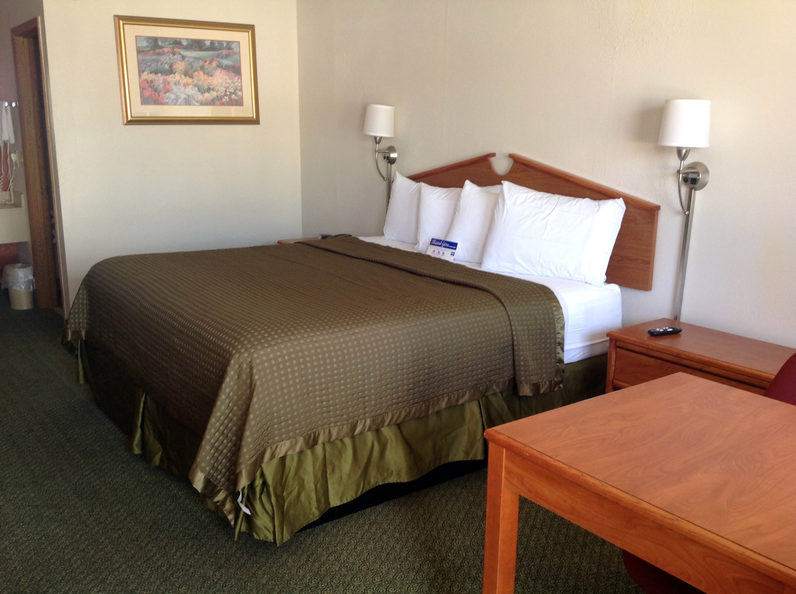 OYO Hotel Tulsa International Airport