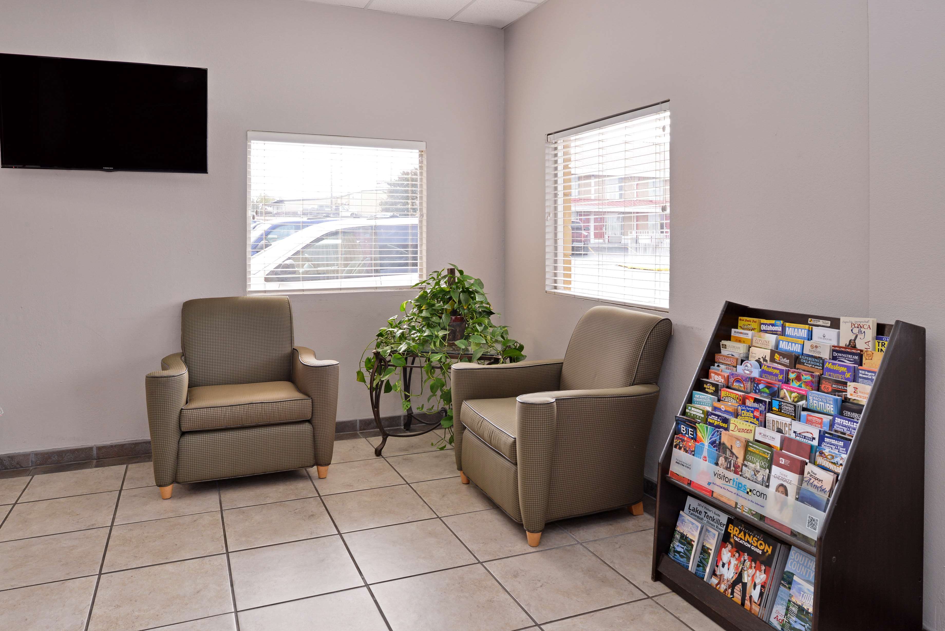 Americas Best Value Inn - Tulsa West (i-44)