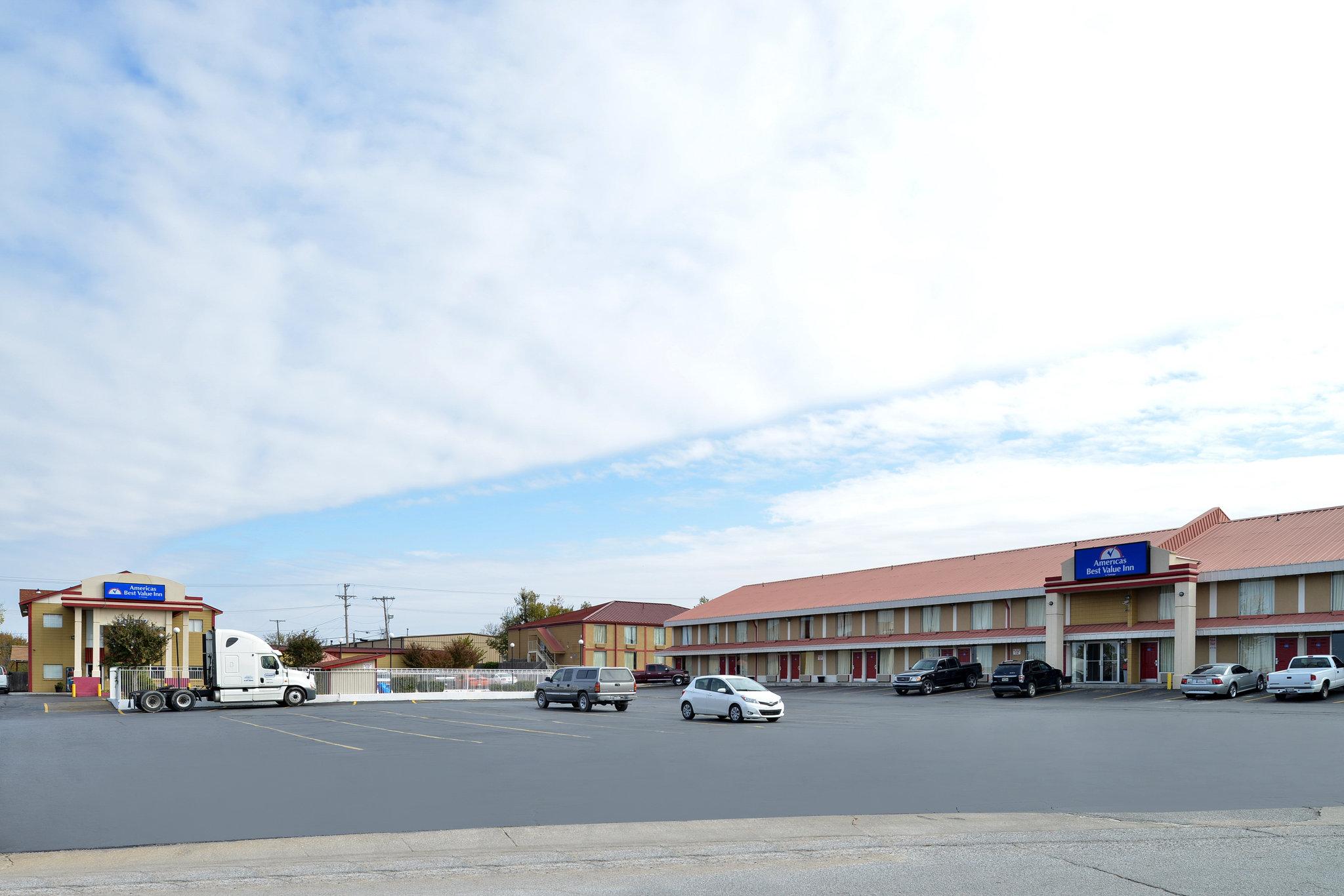 Americas Best Value Inn - Tulsa West (i-44)