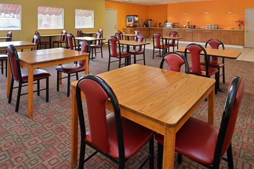 Americas Best Value Inn - Tulsa West (i-44)