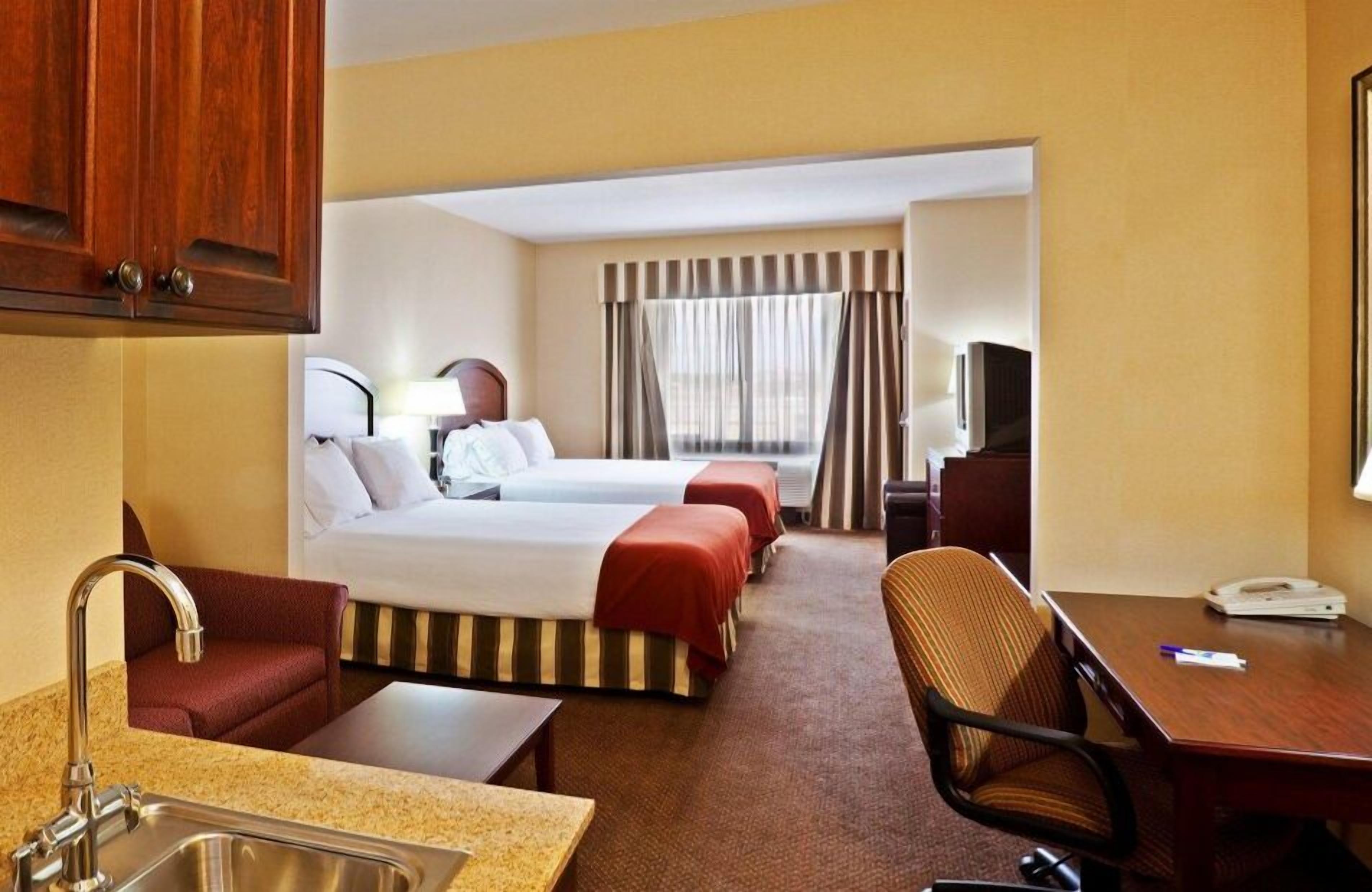 Spark by Hilton Catoosa Tulsa