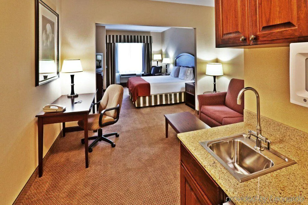 Spark by Hilton Catoosa Tulsa