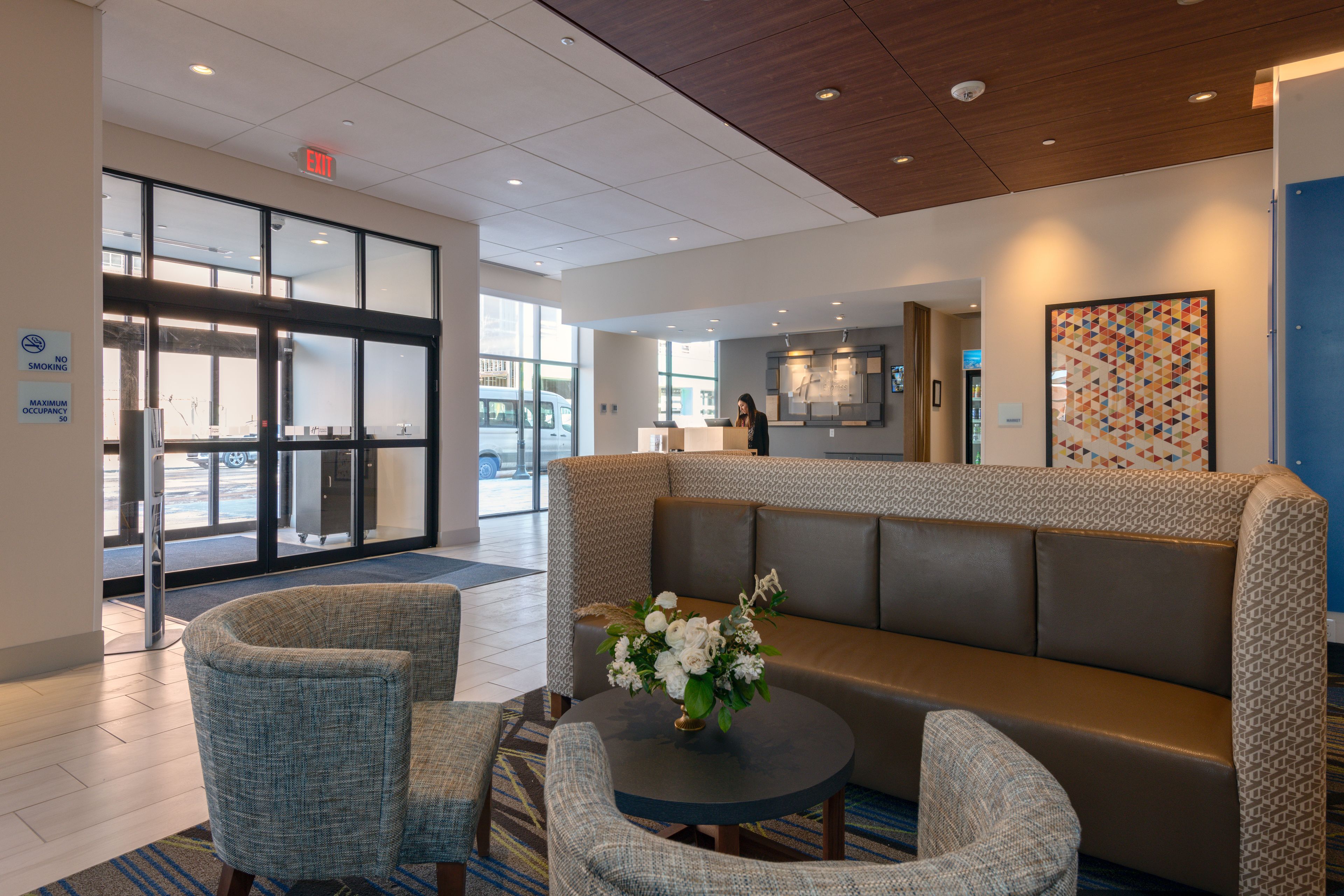 Holiday Inn Express & Suites Tulsa Downtown Arts District