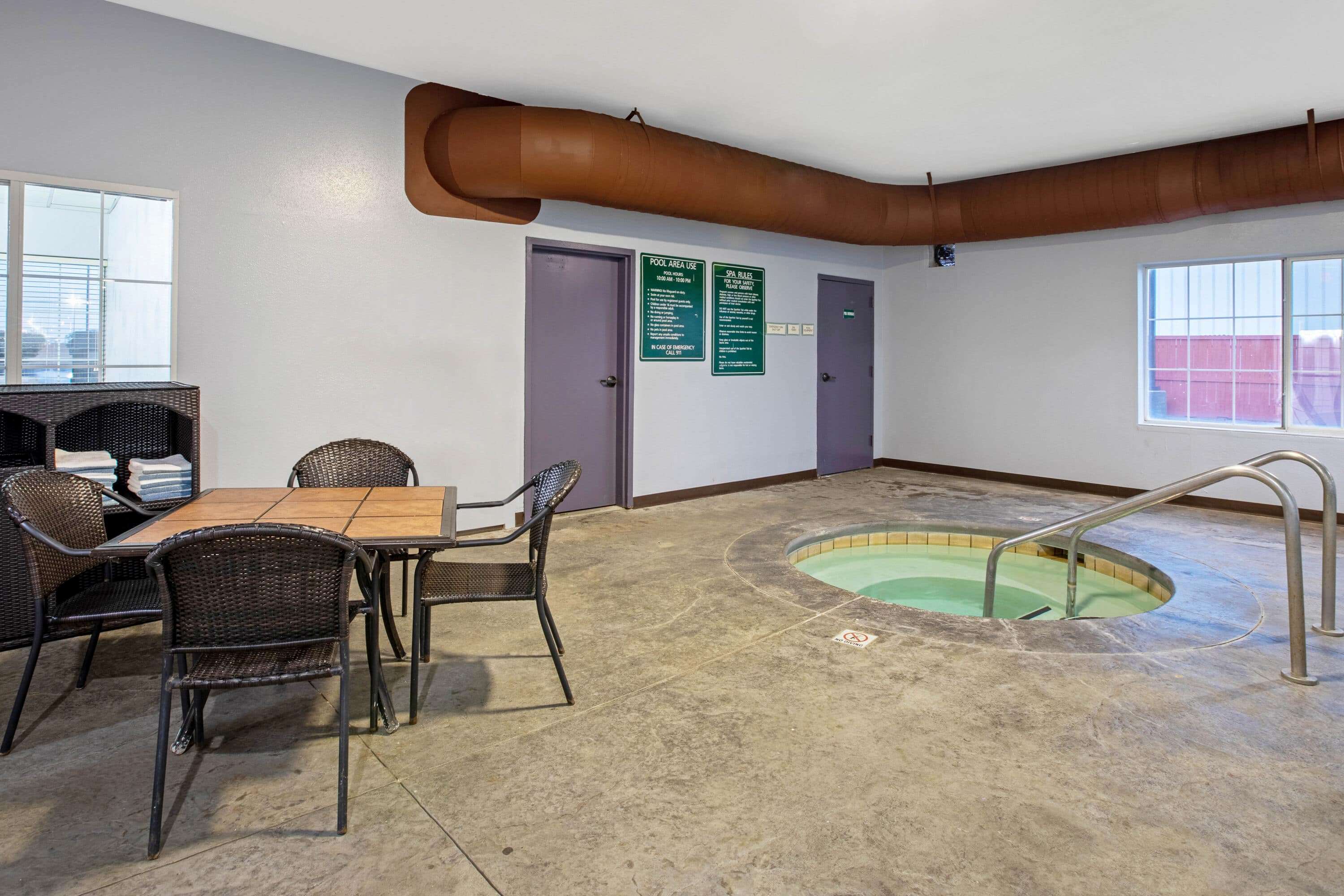 La Quinta Inn & Suites by Wyndham Tulsa Airpt / Expo Square