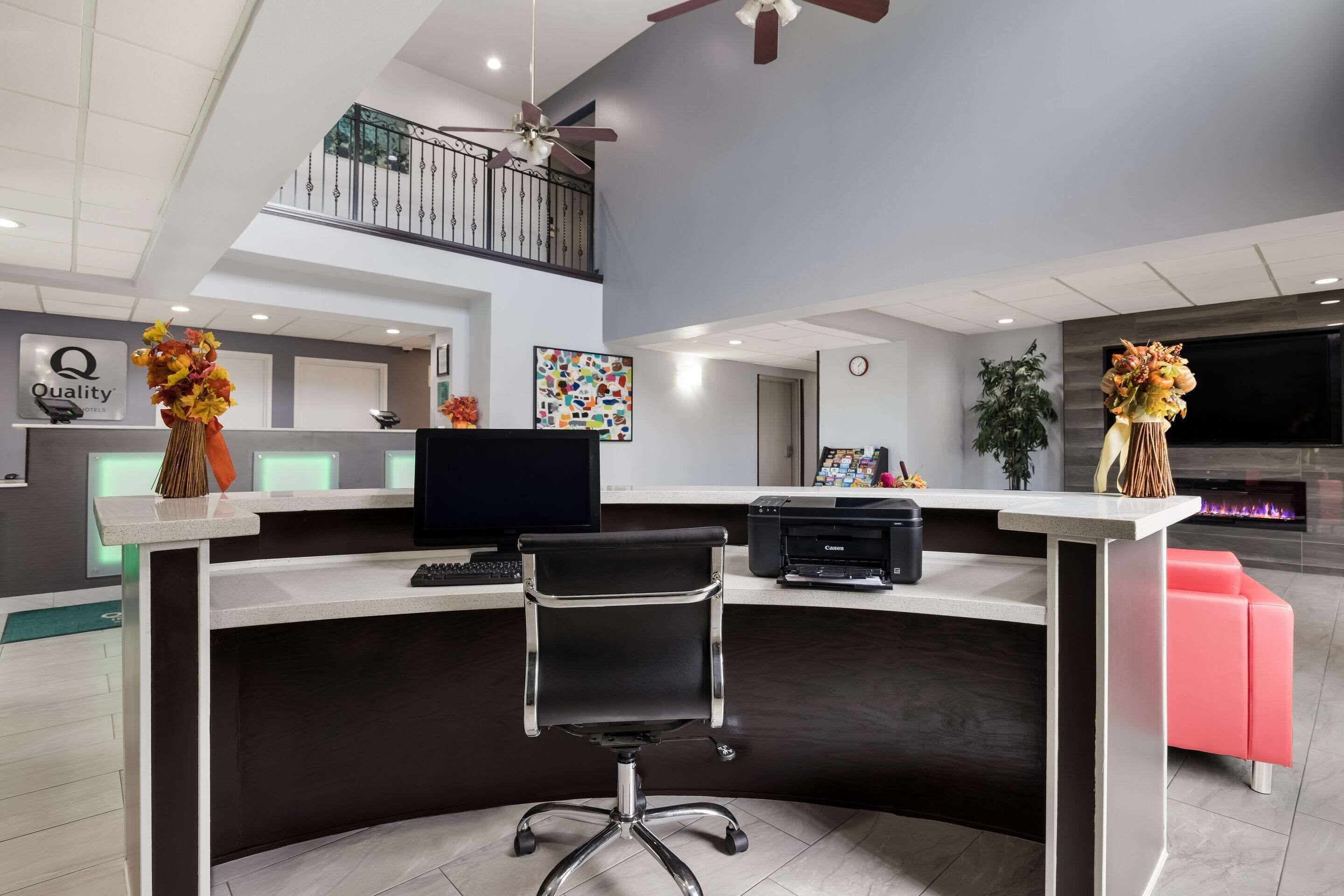 Quality Suites I-44