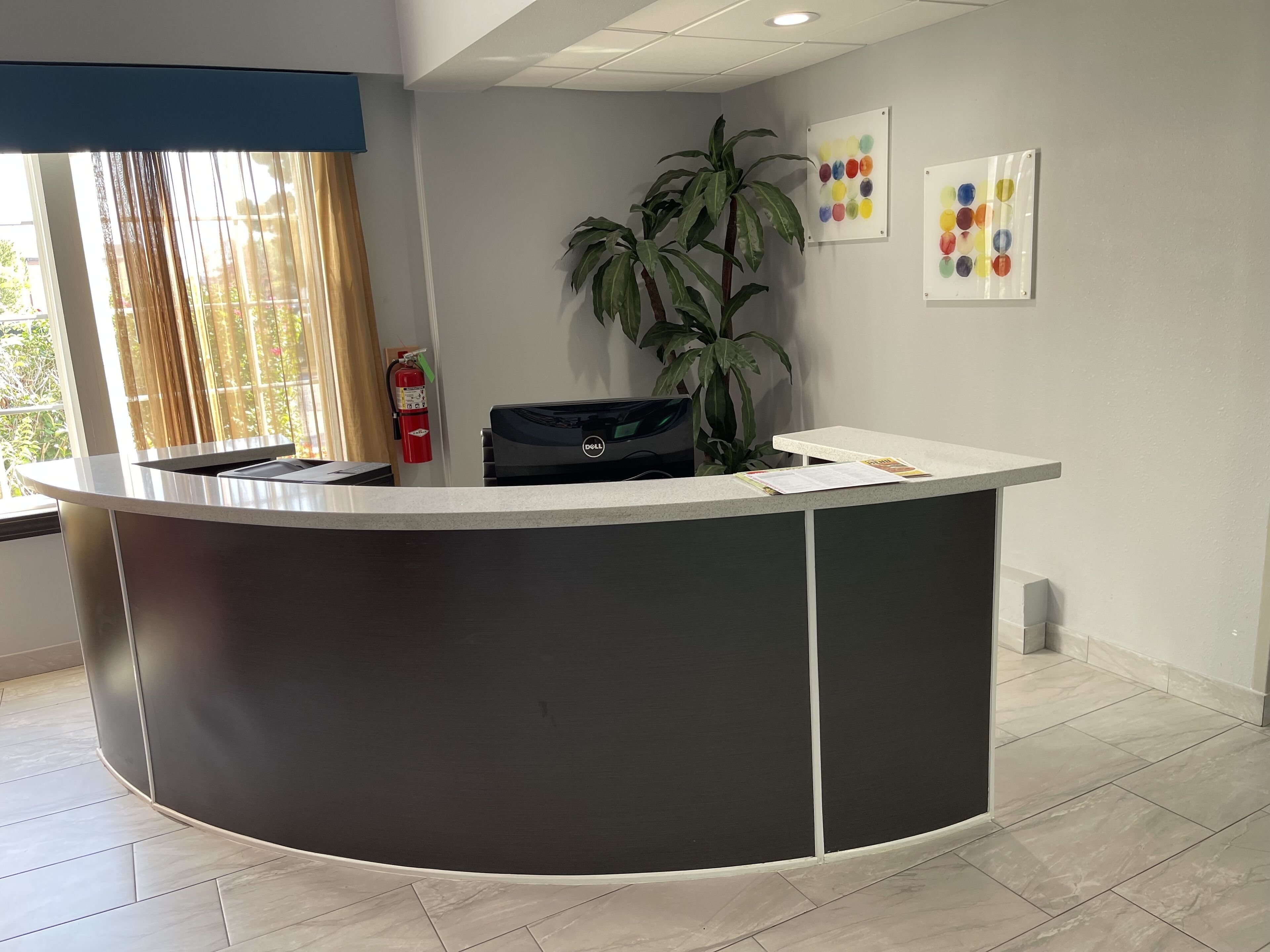 Quality Suites I-44