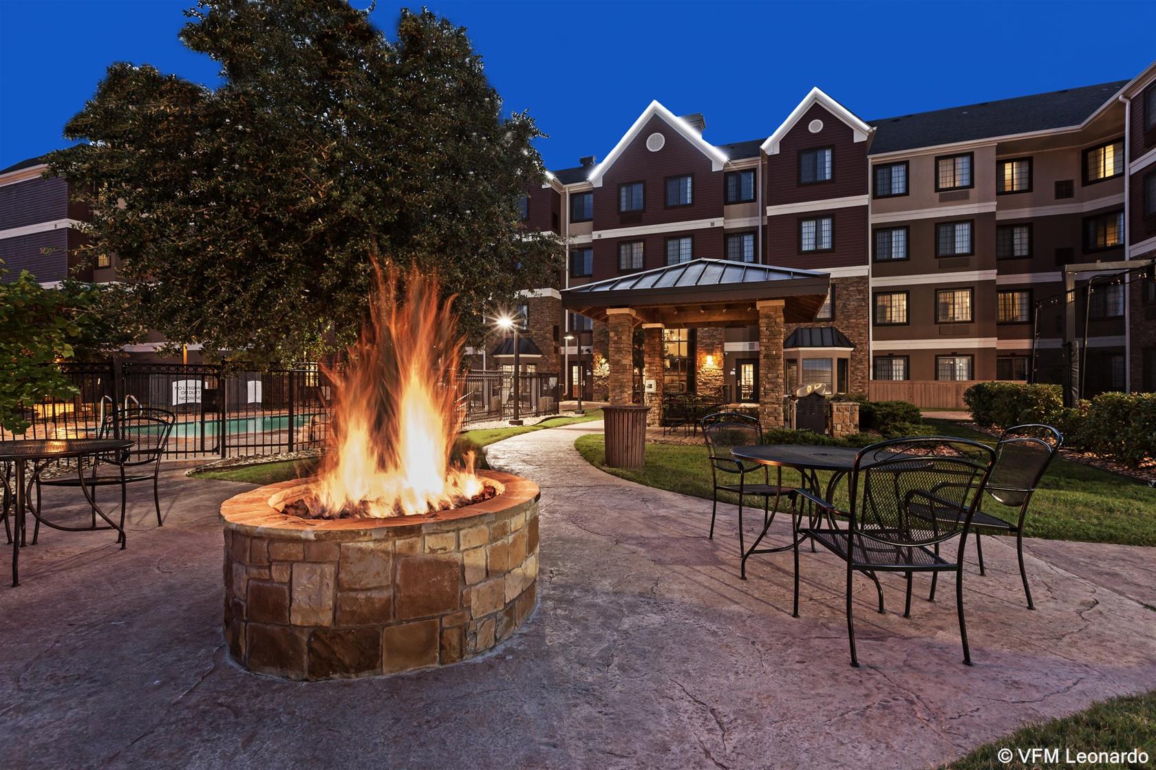 Staybridge Suites Tulsa - Woodland Hills