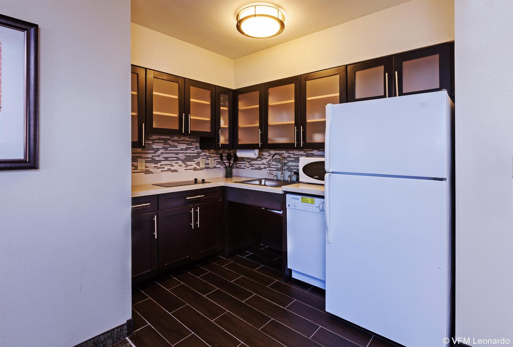 Staybridge Suites Tulsa - Woodland Hills