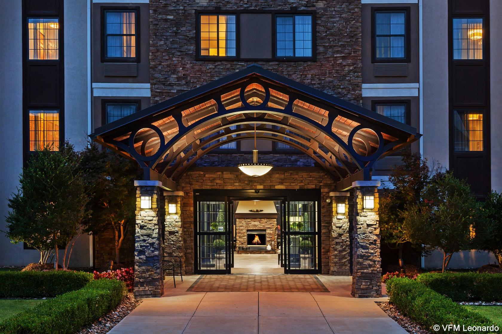 Staybridge Suites Tulsa - Woodland Hills