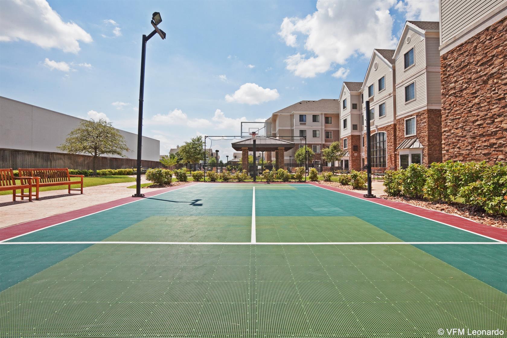 Staybridge Suites Tulsa - Woodland Hills