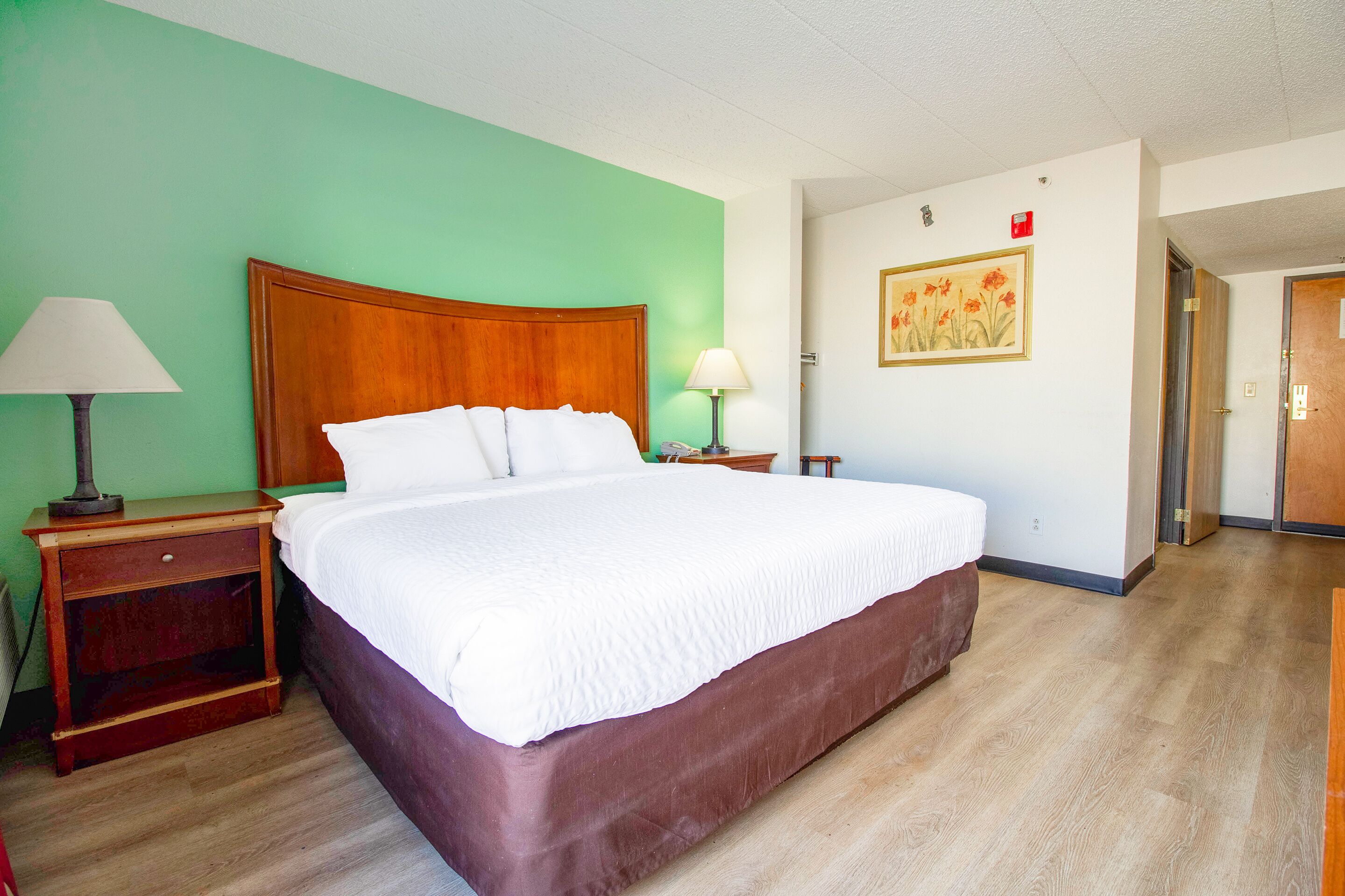 Tulsa Square Hotel Central, I-44 by OYO