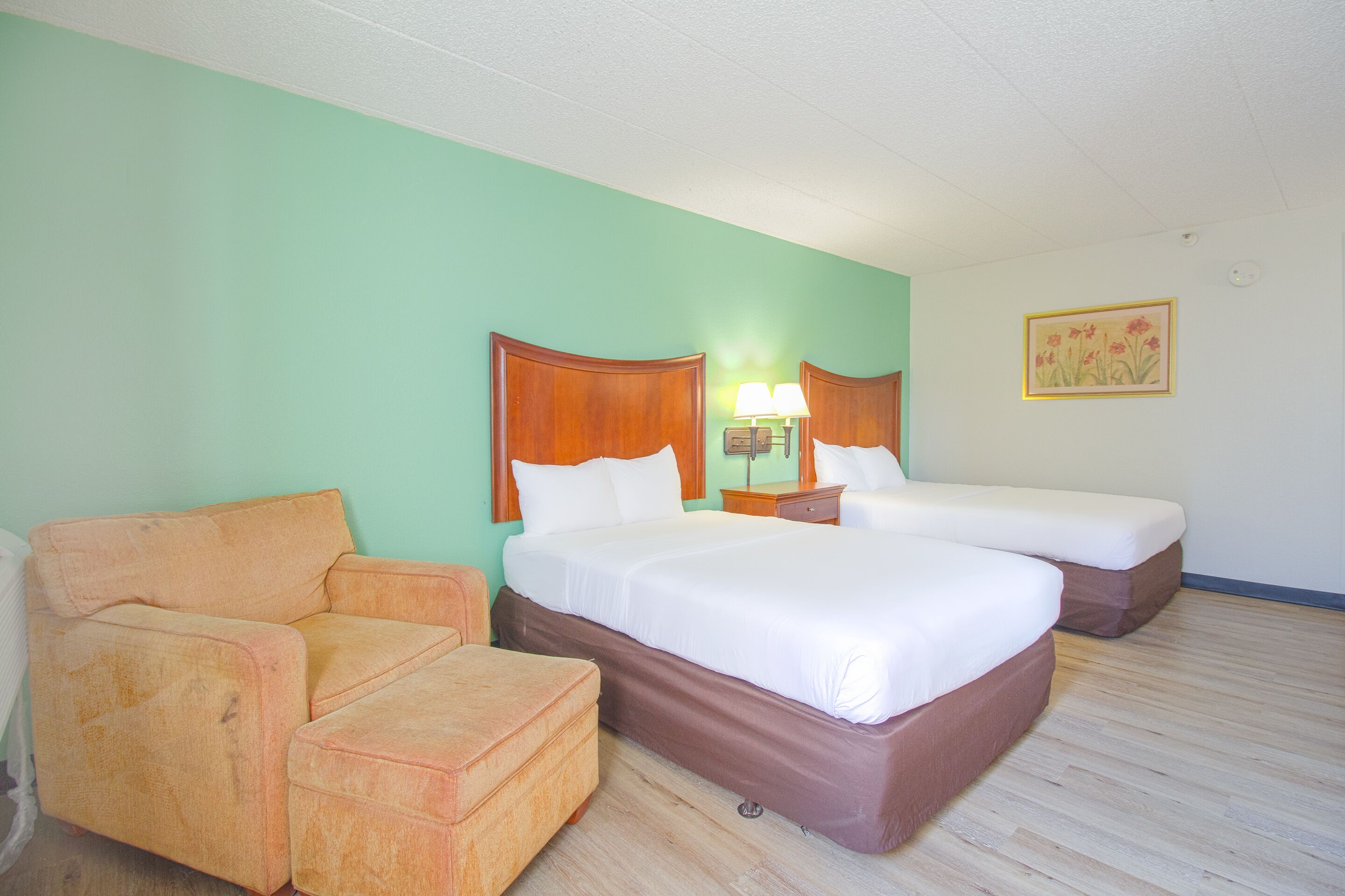 Tulsa Square Hotel Central, I-44 by OYO