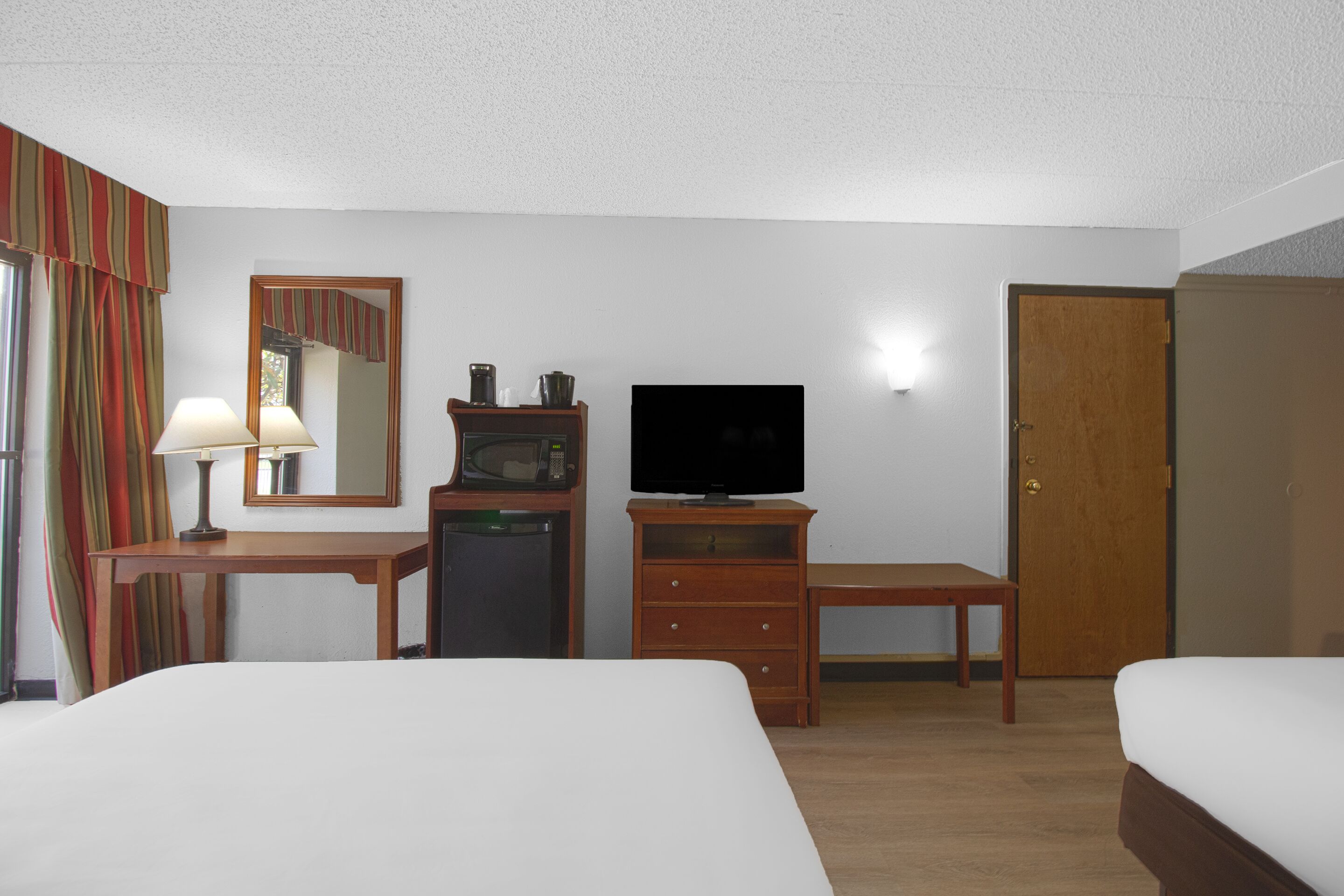 Tulsa Square Hotel Central, I-44 by OYO