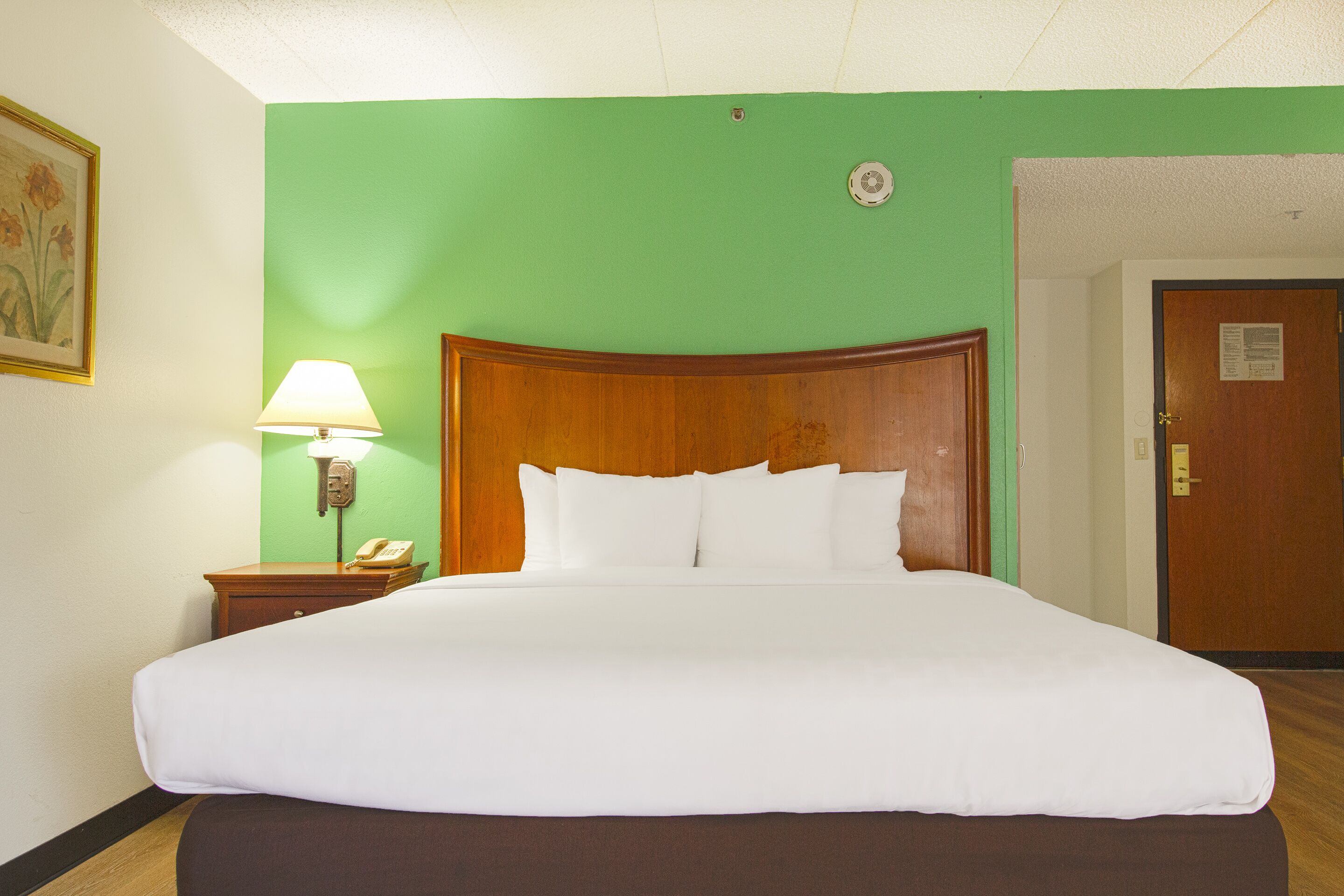 Tulsa Square Hotel Central, I-44 by OYO