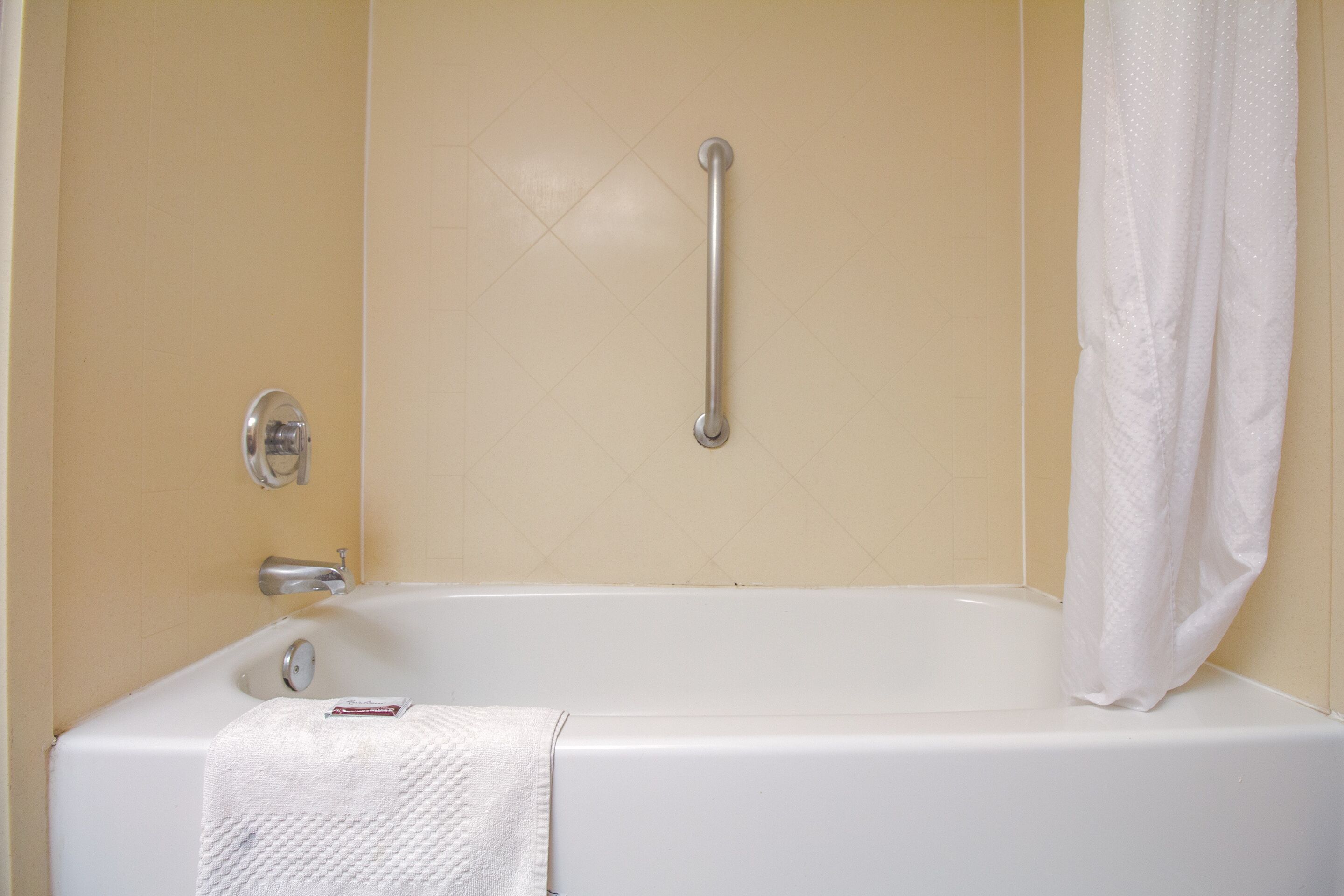 Tulsa Square Hotel Central, I-44 by OYO