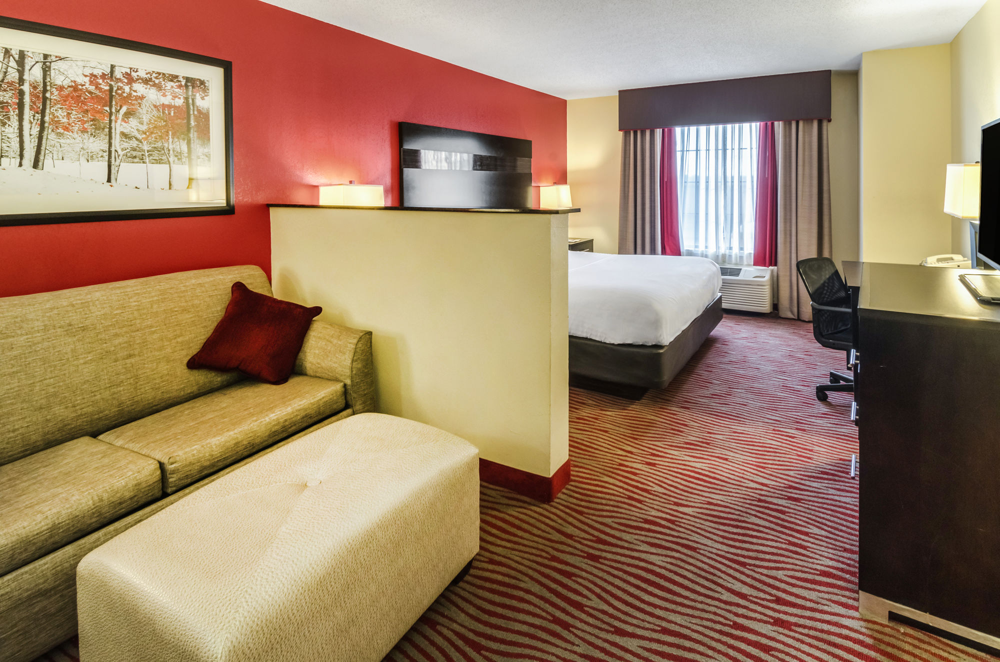 Holiday Inn Express & Suites Vinita
