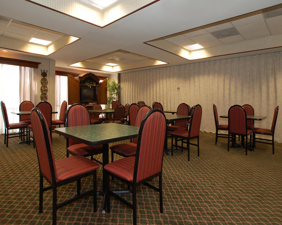 Comfort Inn & Suites